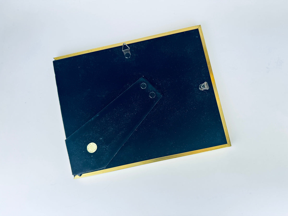 Product image for 'vintage solid brass tabletop wall picture frame 8 x 10 made in korea woodwards department store' (view b1e8fd)