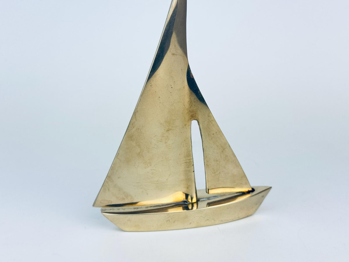 Product image for 'vintage brass sailboat sculptures mid century nautical elegance sold separately' (view 526d34)