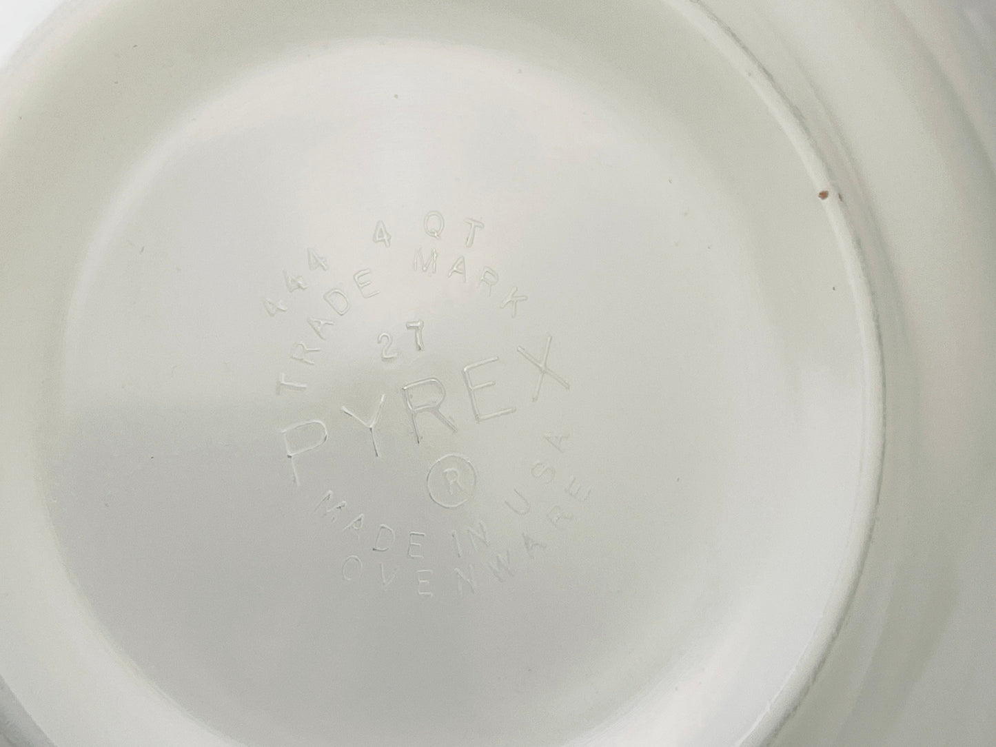 Product image for 'vintage town country pyrex glass cinderella mixing bowl 444 4 qt' (view abe2e1)
