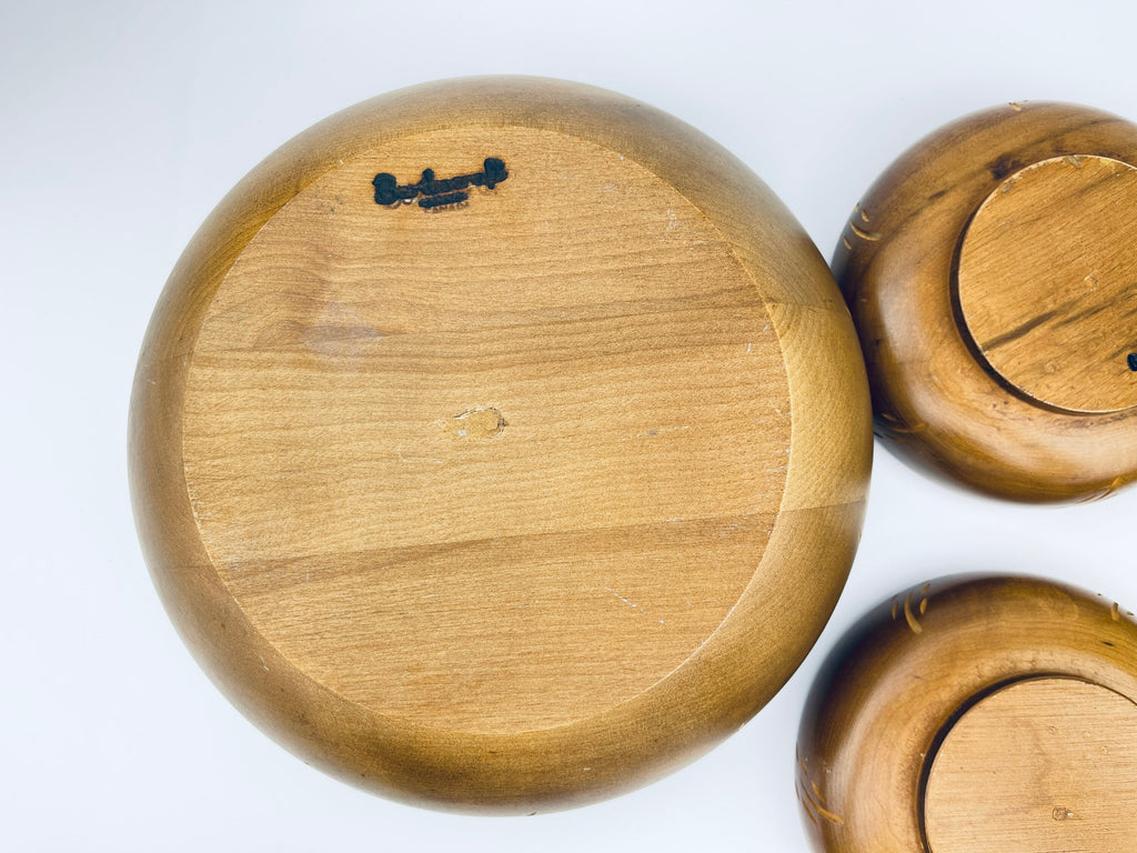 Product image for 'vintage baribocraft canada wood salad bowl set set of four 4 individual bowls one 1 serving bowl' (view 1a5cb6)