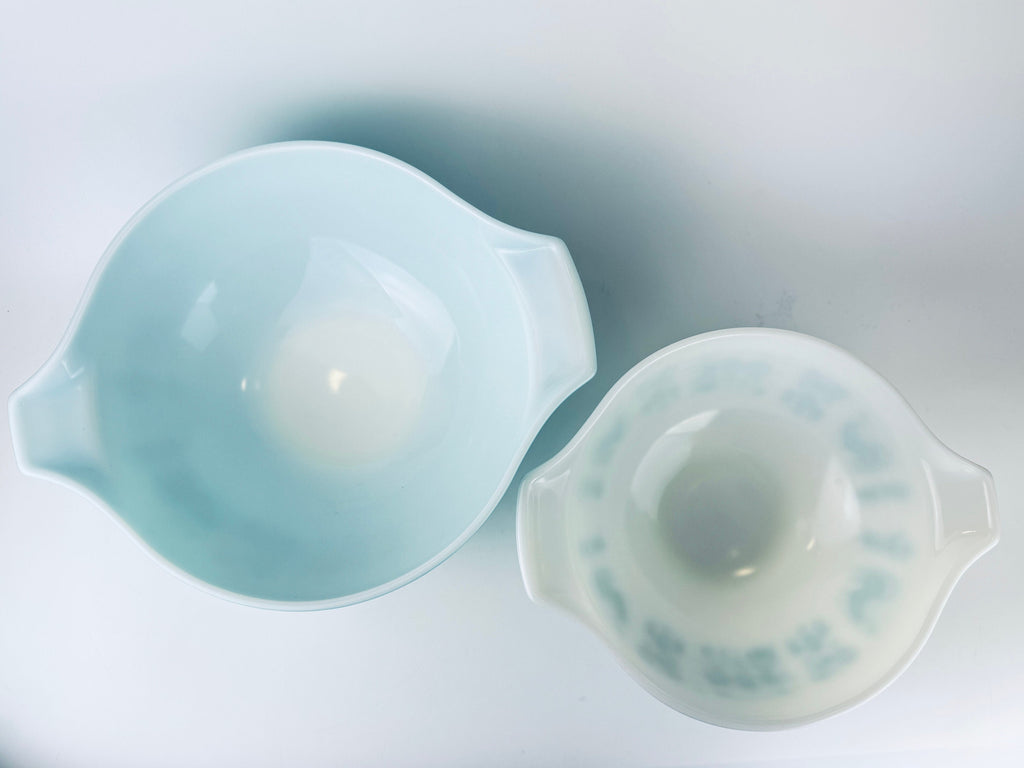 Product image for 'vintage amish butterprint cinderella pyrex mixing nesting bowls 443 444 made in usa sold separately' (view 9db15f)