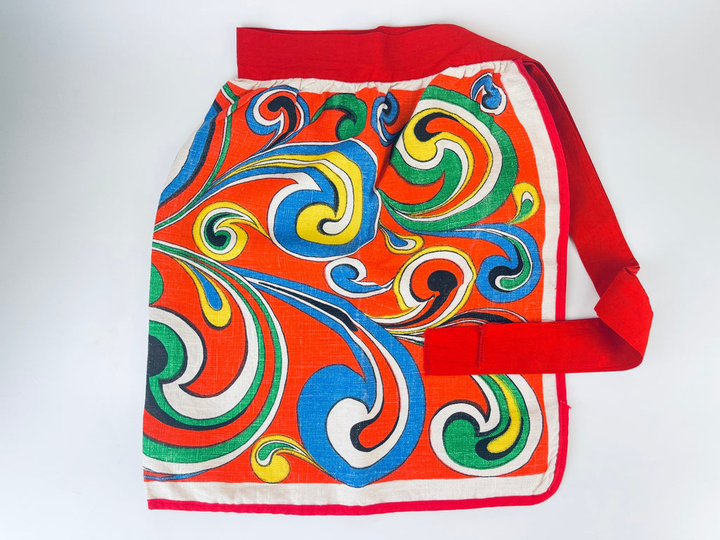 Product image for 'vintage paisley linen waist apron red strings' (view 4f8def)