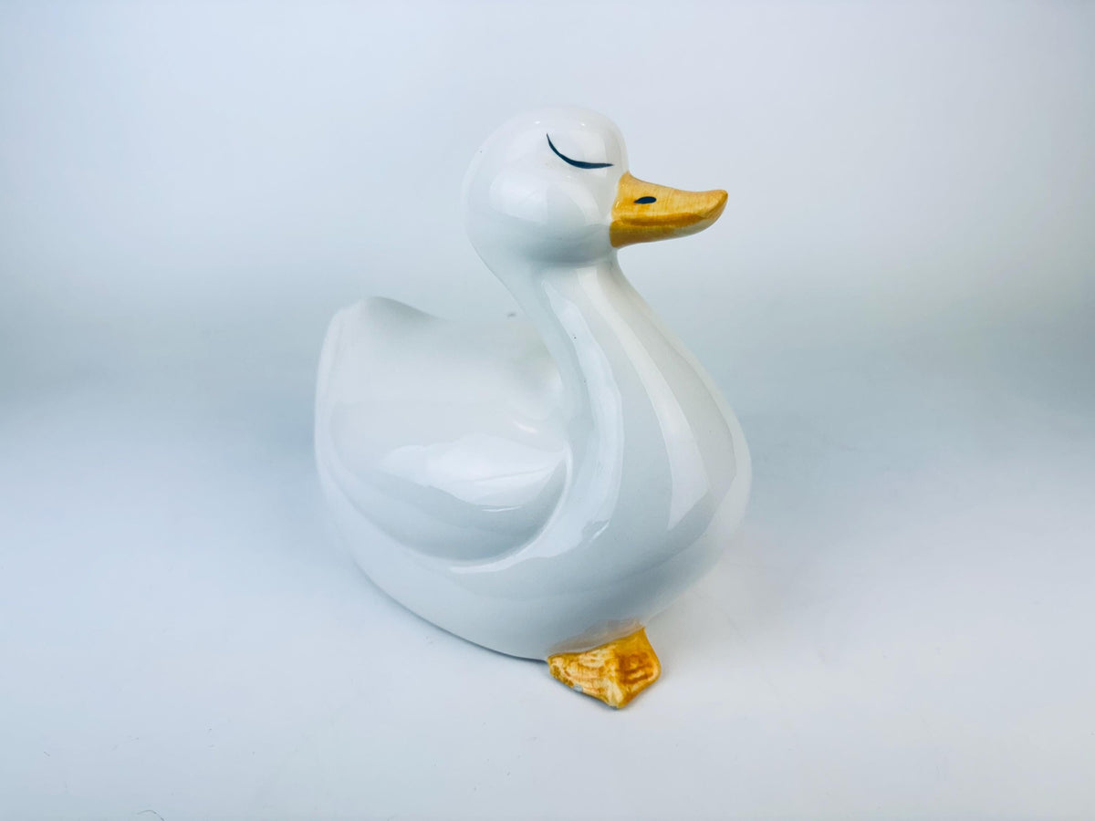 Product image for 'vintage large white ceramic duck figurine' (view 6ebedf)