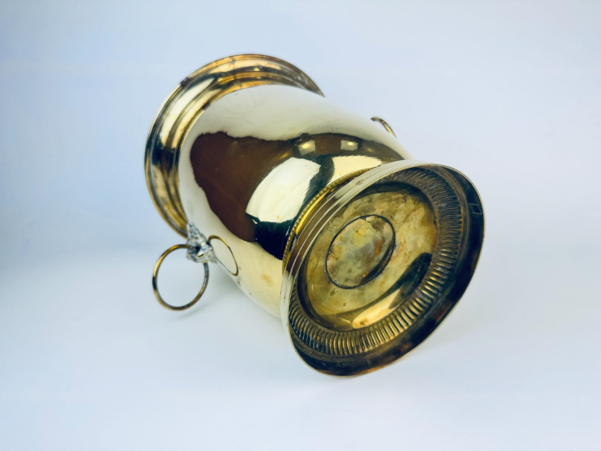 Product image for 'vintage ornate brass lion head ring pedestal planter umbrella holder attractive aged metal patina' (view d9ef3f)