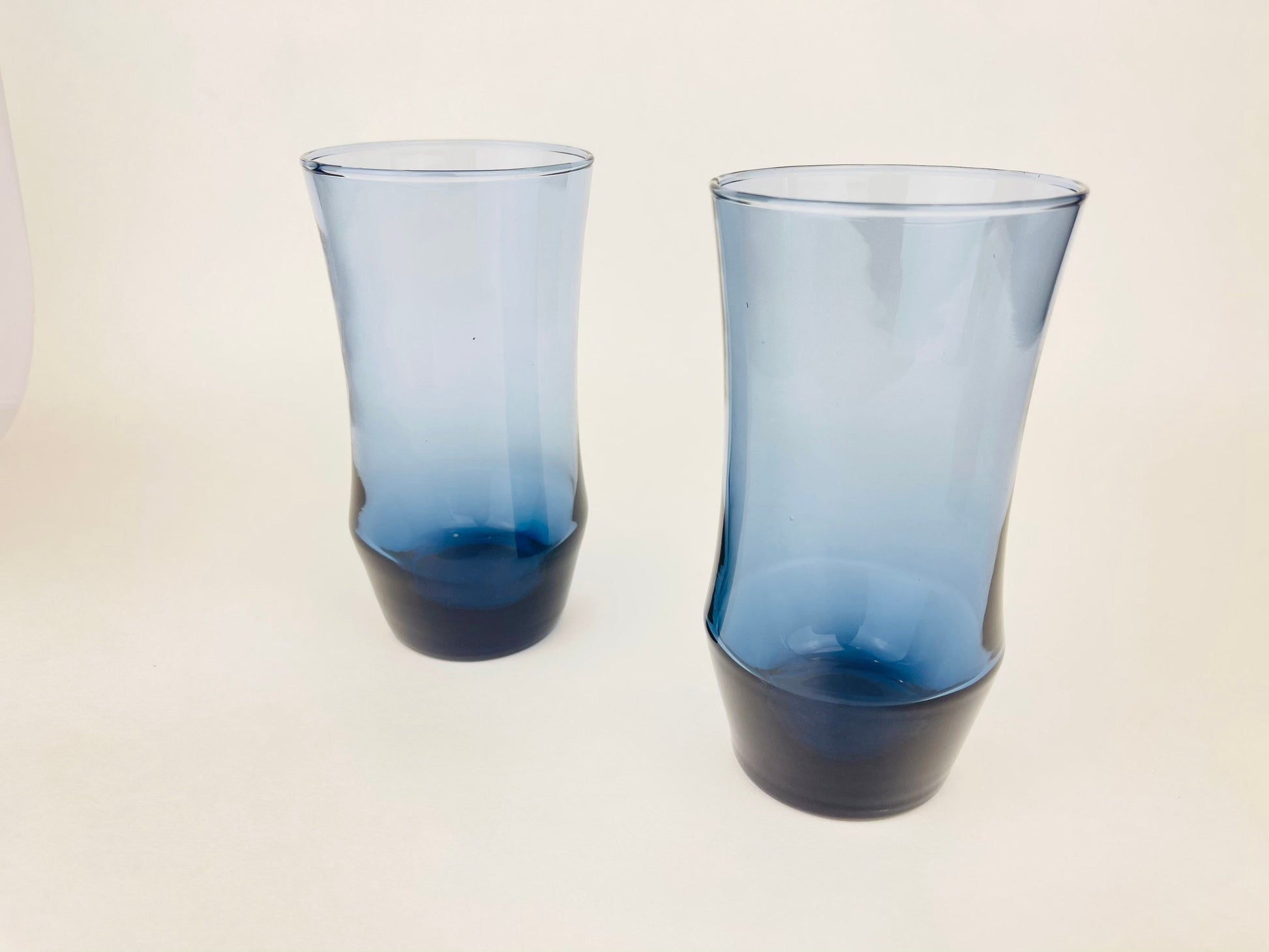 Product image for 'vintage mcm libbey apollo blue glassware sets sold separately' (view 374176)
