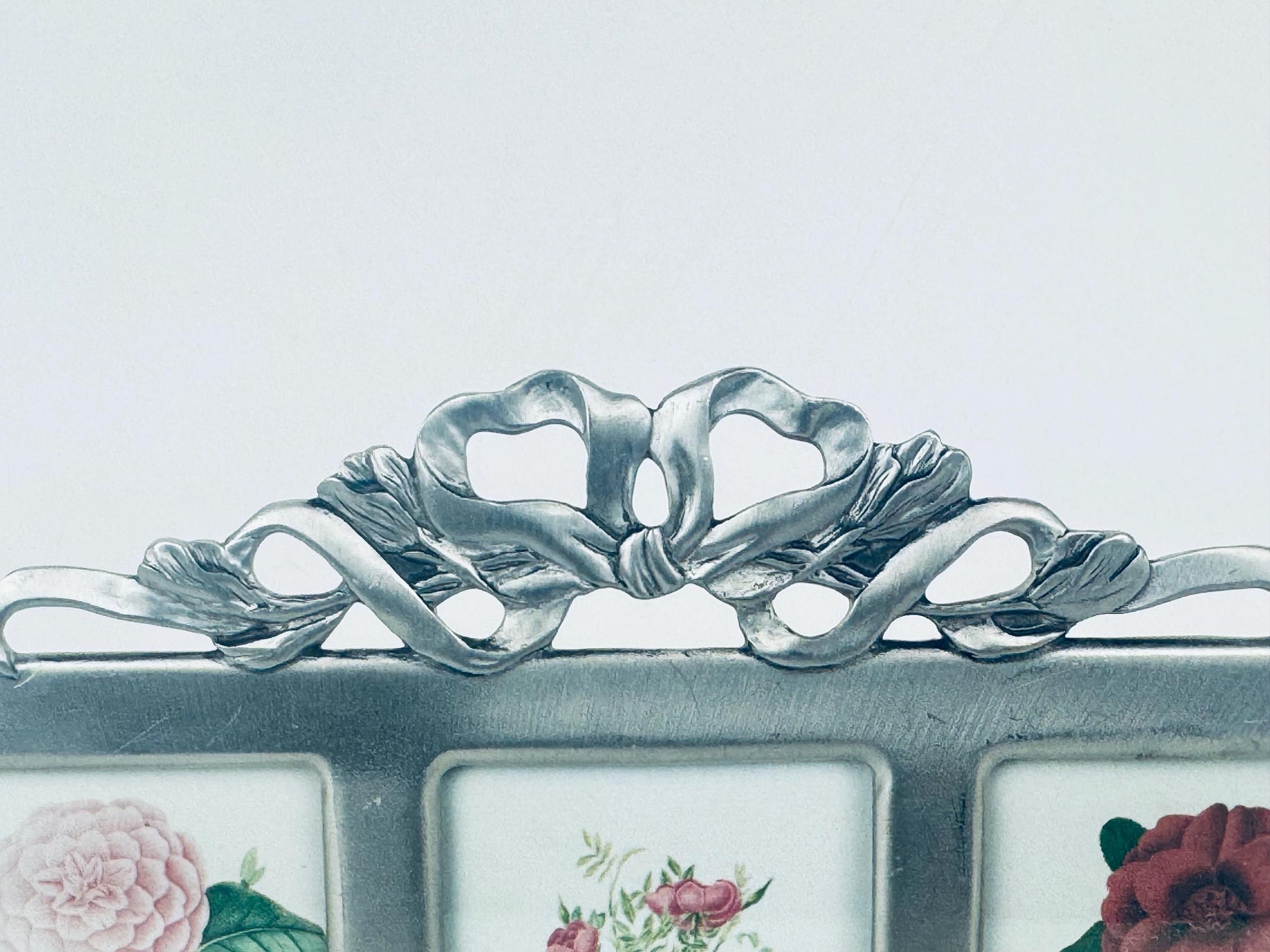 Product image for 'vintage pewter silver floral bow tabletop trio picture frame made in canada' (view 2a9450)