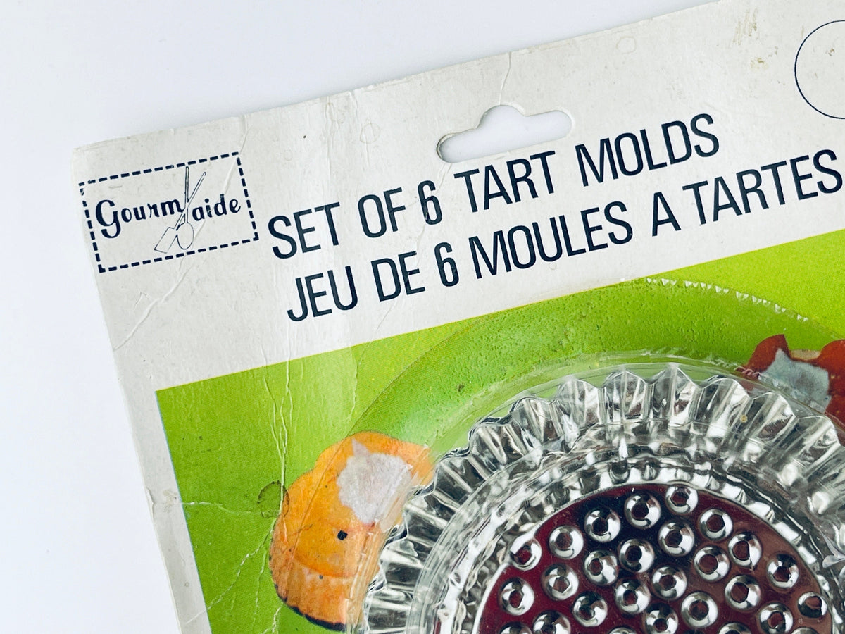 Product image for 'vintage gourmaide metal tart molds set of six 6 made in hong kong new old stock nos' (view 715d91)