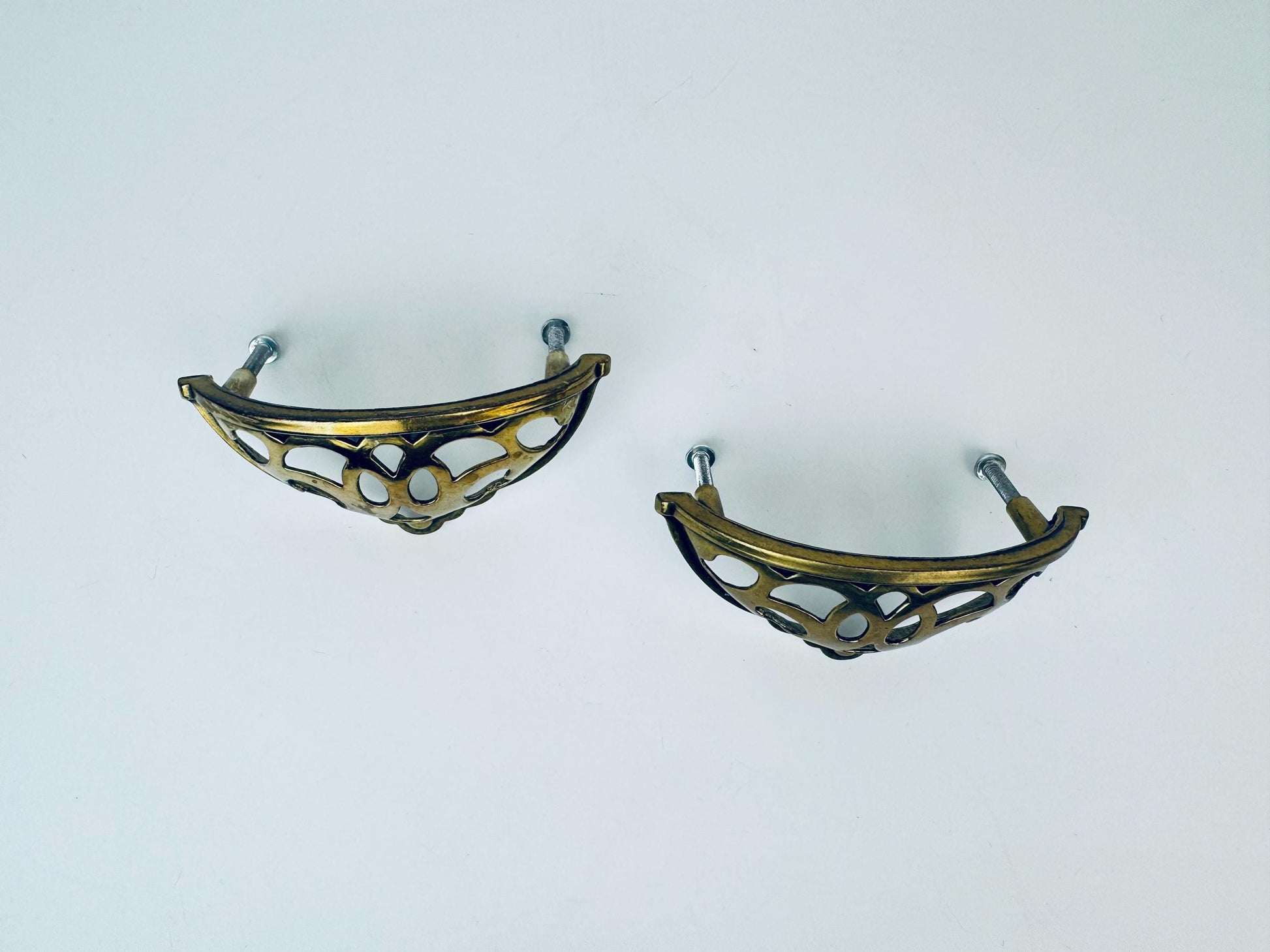 Product image for 'vintage ornate filigree solid brass hardware pulls set of two 2 furniture restoration' (view 9ddd47)