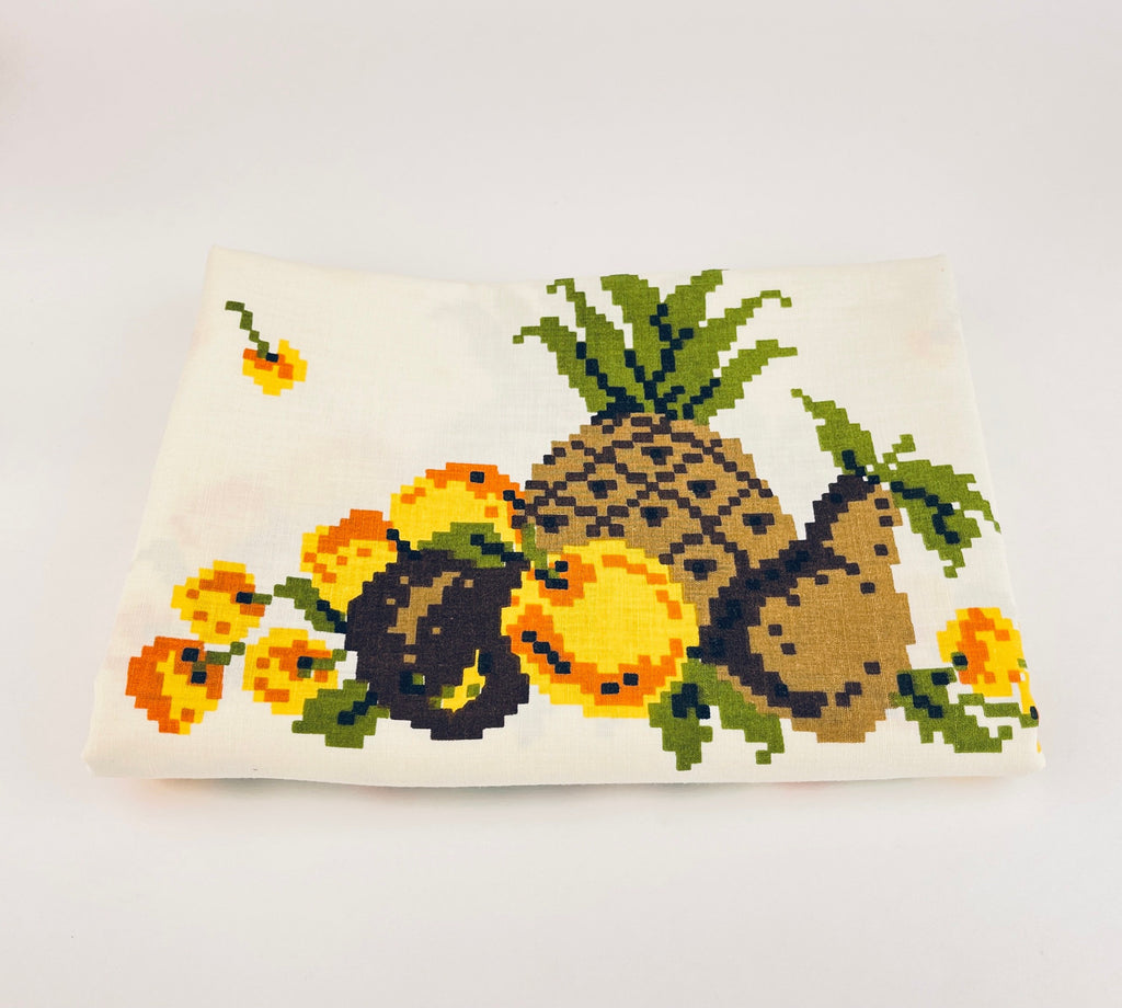 Product image for 'vintage 1960s pixel fruit tablecloth tropical retro kitchen linen' (view 9e7bb1)