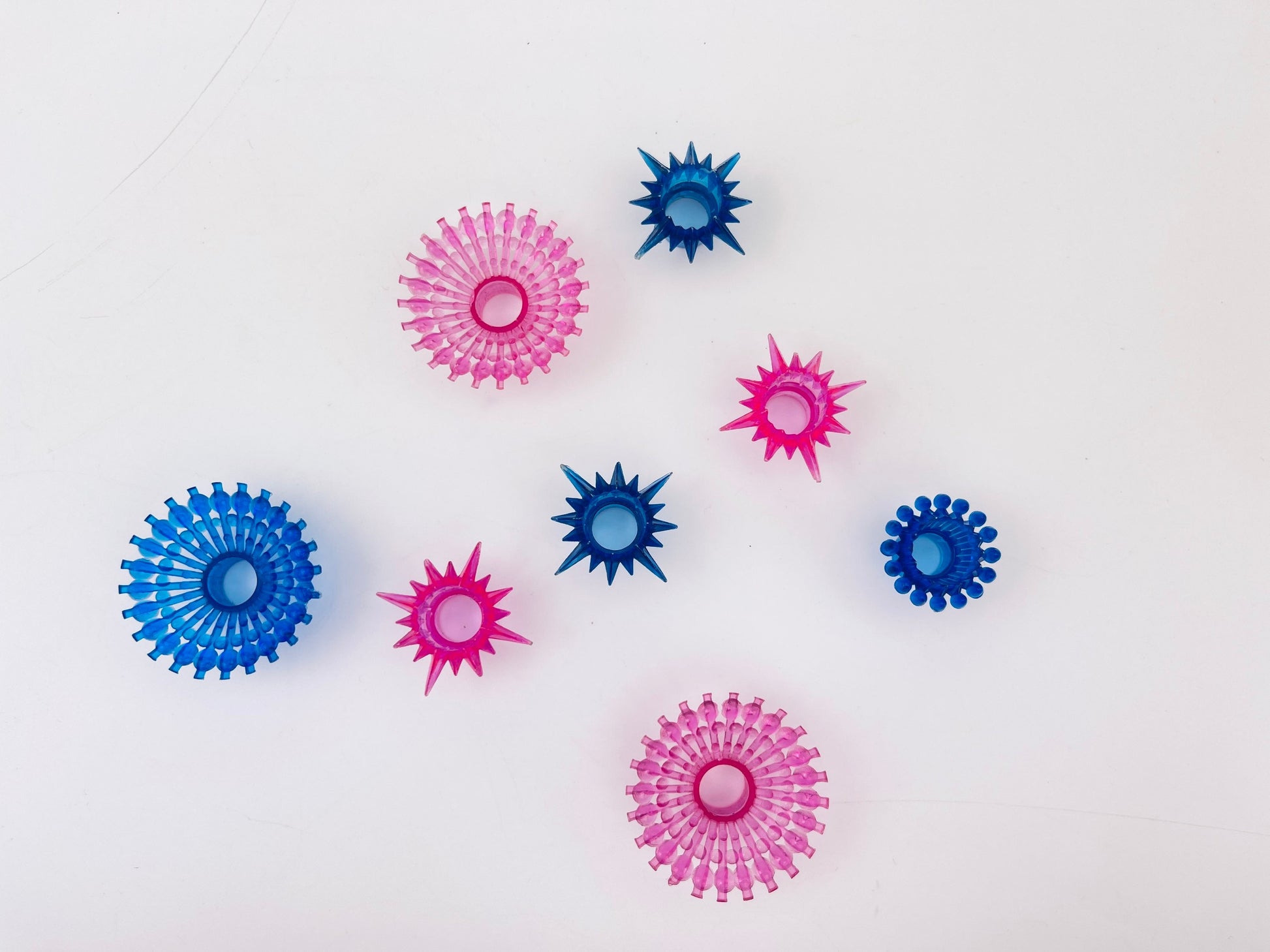 Product image for 'vintage mini christmas light reflectors blue pink mixed lot of eight 8' (view 43a071)