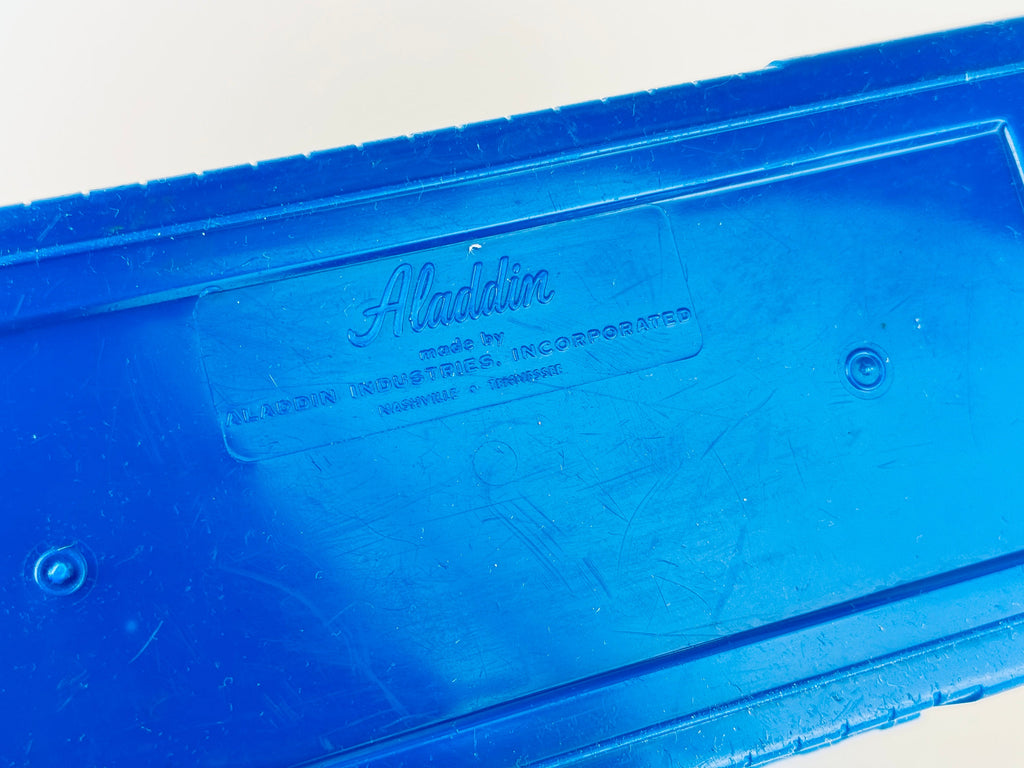 Product image for 'vintage blue plastic aladdin lunch box thermos holder' (view d00b5a)