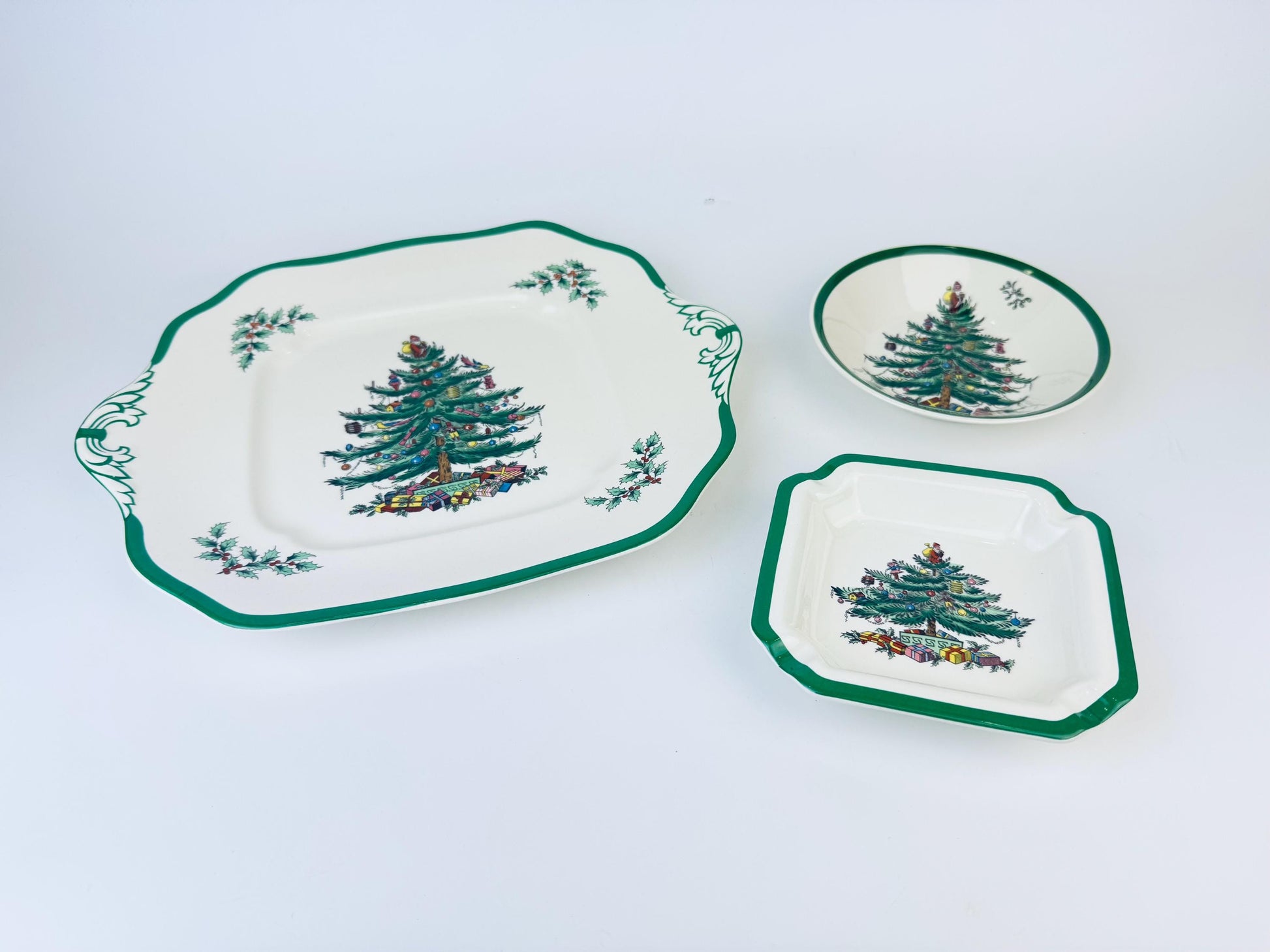 Product image for 'vintage spode christmas tree ceramic platter ashtray bowl made in england sold separately' (view 8fec0f)