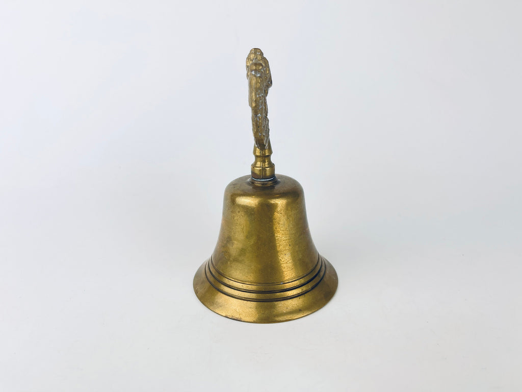 Product image for 'vintage brass horse bell attractive patina great gong ringing sound made in england' (view 3922a9)