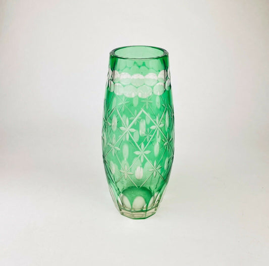 Product image for 'vintage etched green crystal glass vase boho star oval pattern' (view fa4d0b)