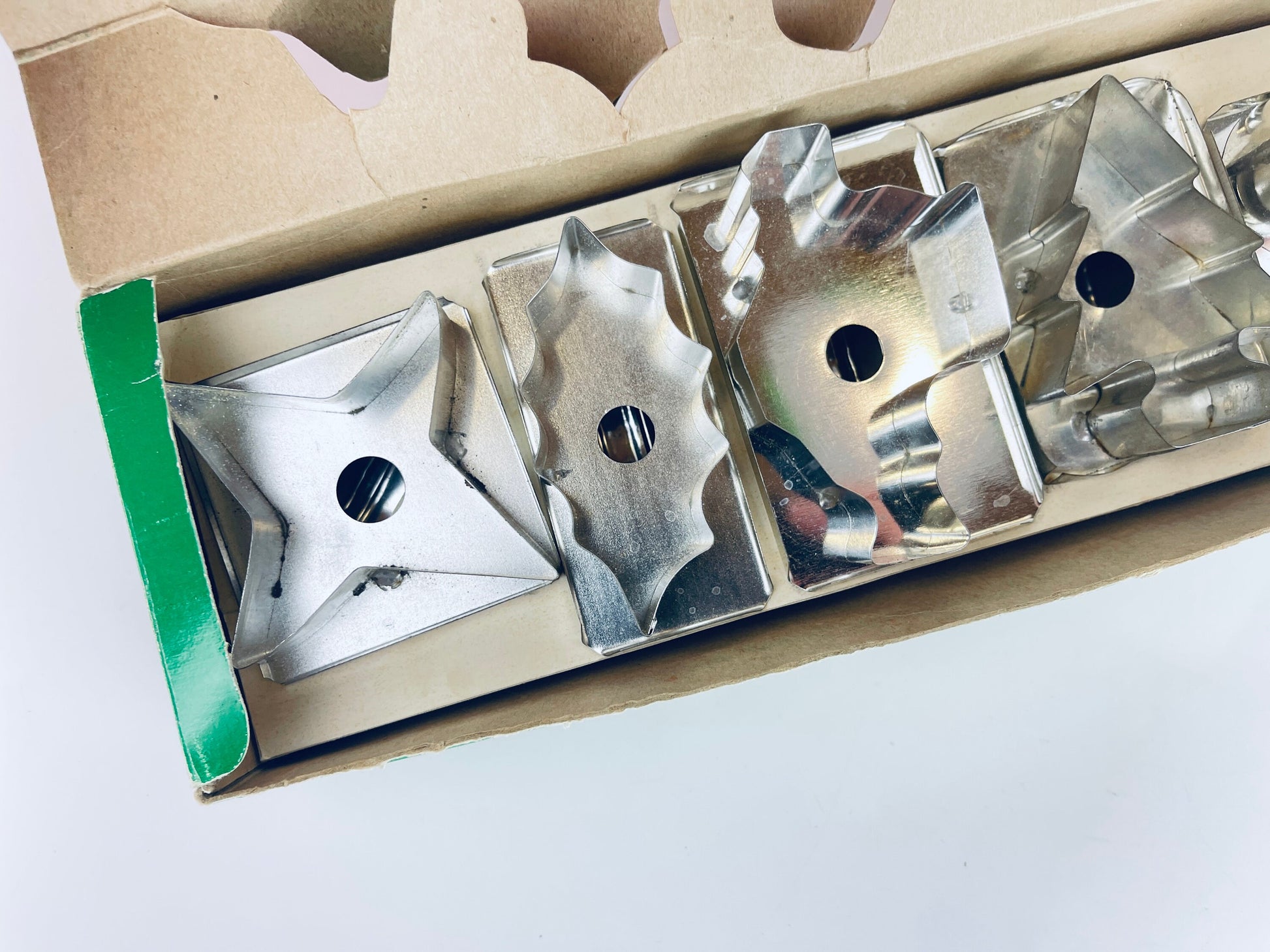 Product image for 'vintage christmas metal cookie sandwich cutters set of five 5 christmas baking gift' (view 1bddb3)