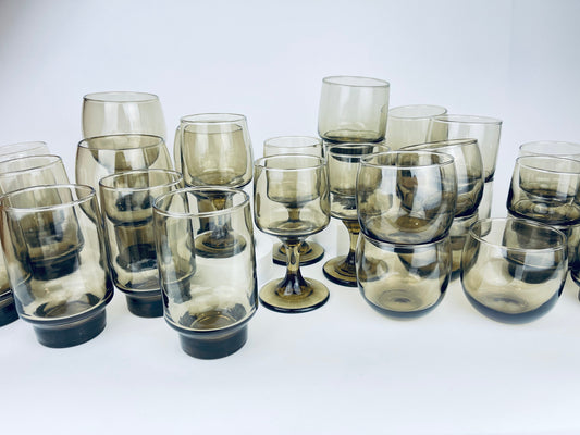 Product image for 'vintage libbey dominion tawny smokey brown glassware mid century modern mcm barware sets sold separately' (view 667d90)