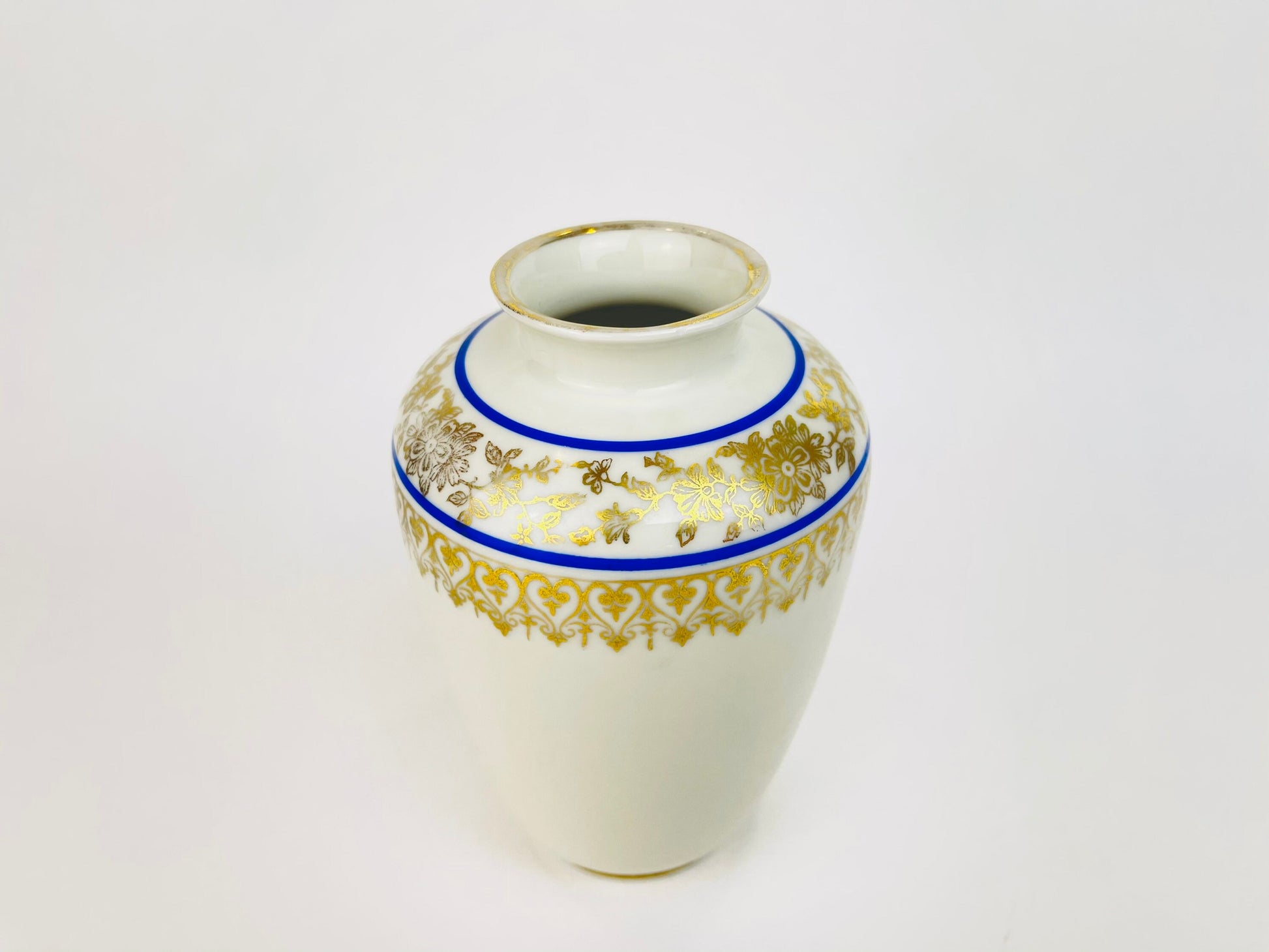 Product image for 'vintage bavaria crown germany patterned vase gold flower blue stripe' (view 79a8c2)