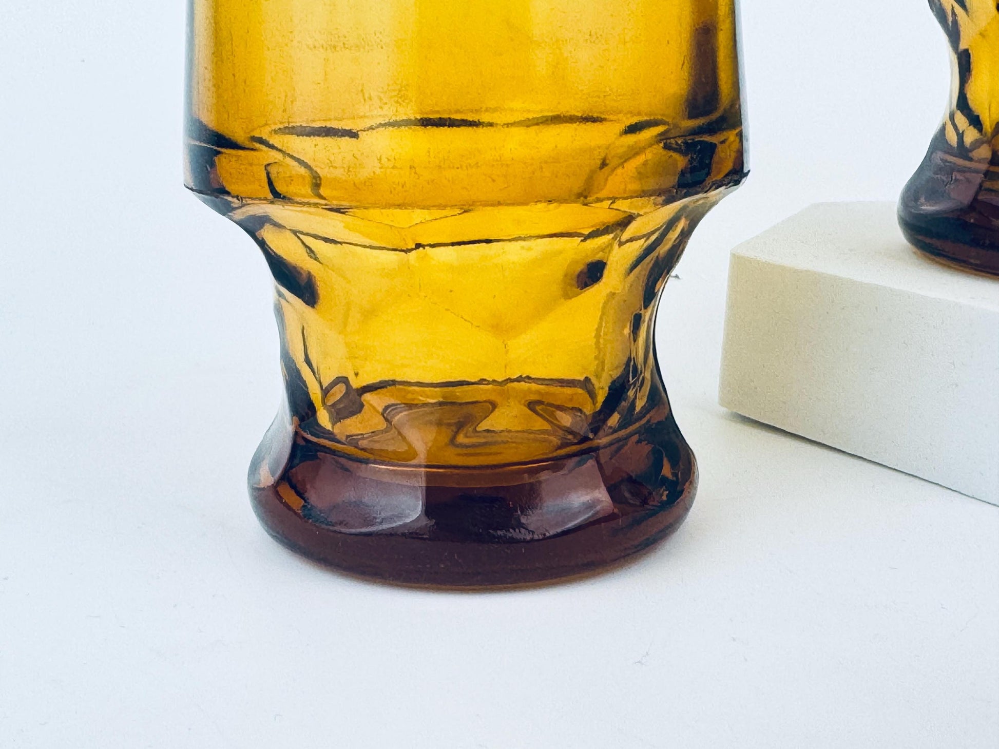 Product image for 'vintage amber chiselled heavy glass tumblers set of 2 mid century modern barware' (view b8b884)
