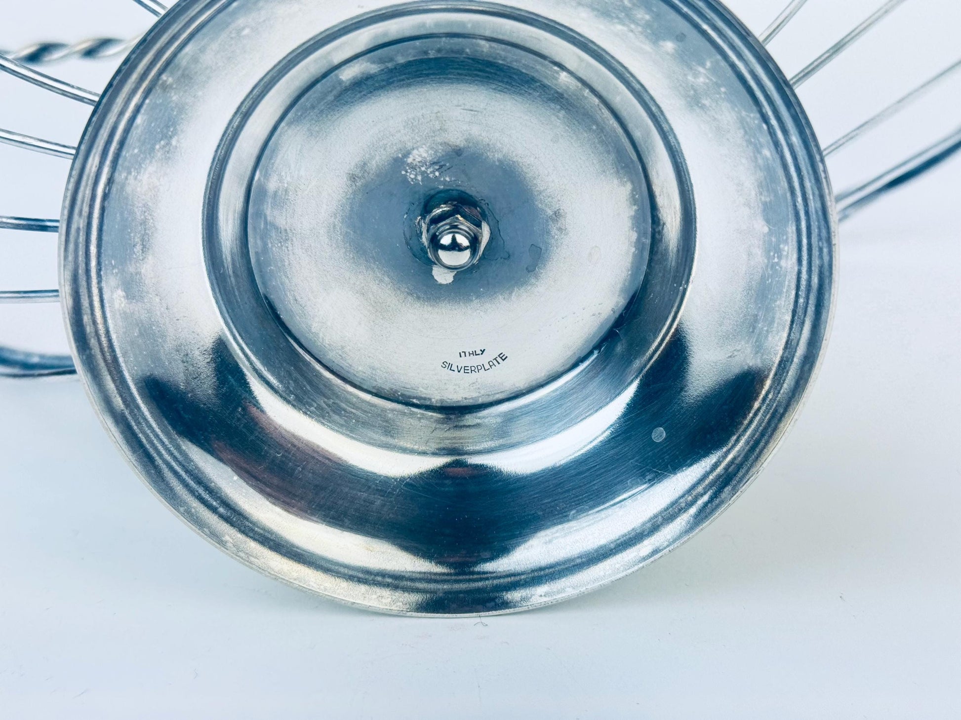Product image for 'vintage ornate silverplated wine bottle basket caddy grape leaf motif made in italy' (view cb023a)