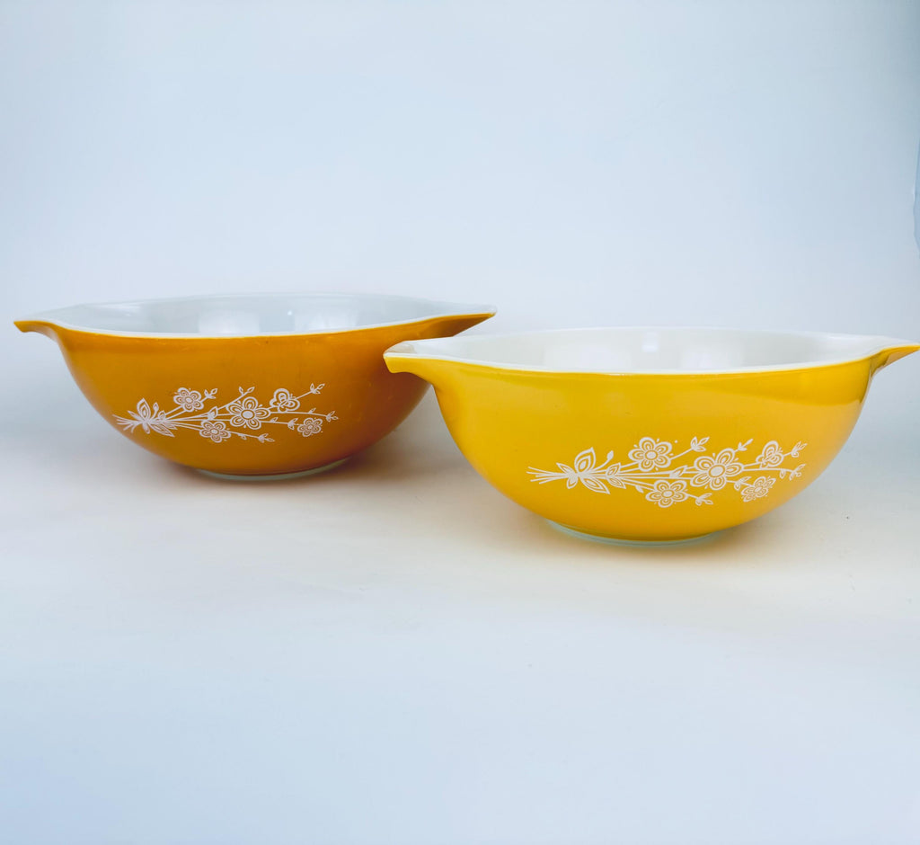 Product image for 'vintage pyrex butterfly gold cinderella mixing bowls 443 444 made in usa sold separately' (view 1bb2b6)