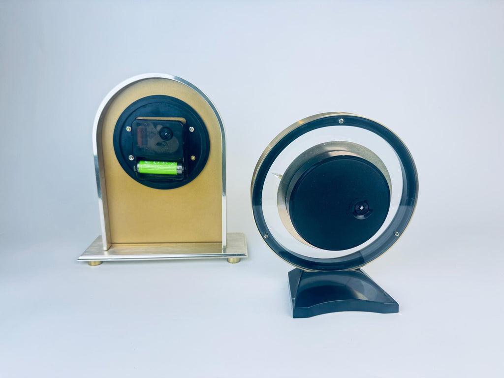 Product image for 'vintage daniel dakota konig quartz tabletop clocks sold separately' (view 99e41a)