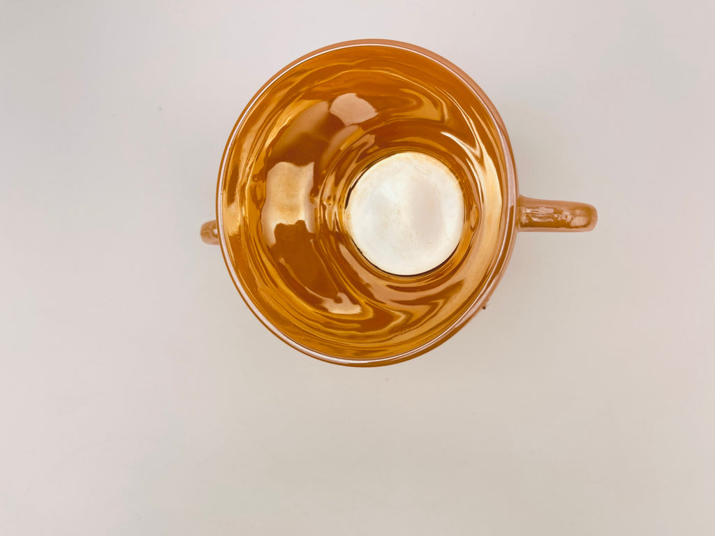 Product image for 'vintage peach lustreware swirl tea cups set of two 2 anchor hocking fire king made in usa' (view a523f1)