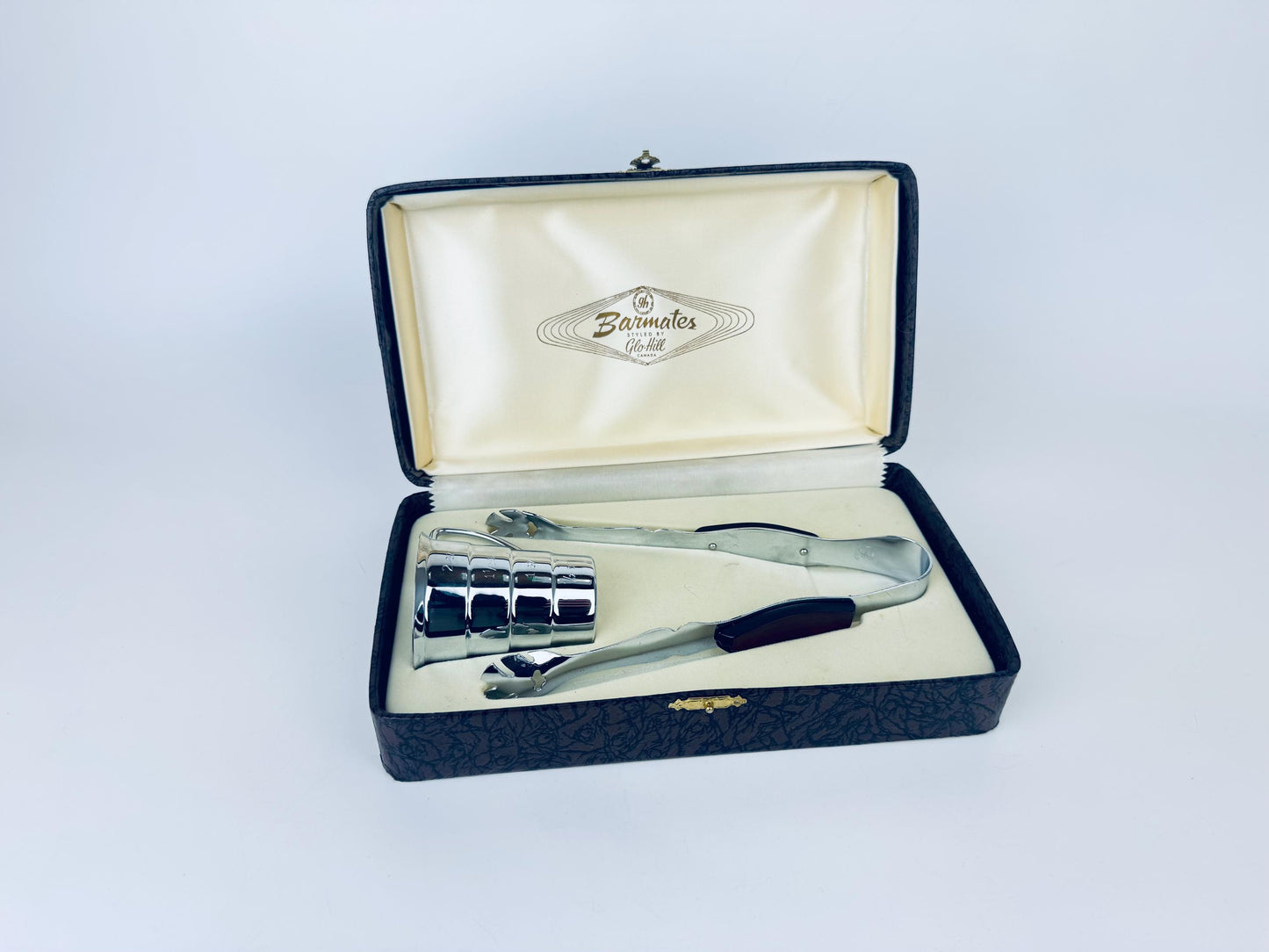 Product image for 'vintage 1950s chrome glo hill barmates bar set ice tongs jigger with rosewood handles canadian mid century gift boxed' (view 00f61b)