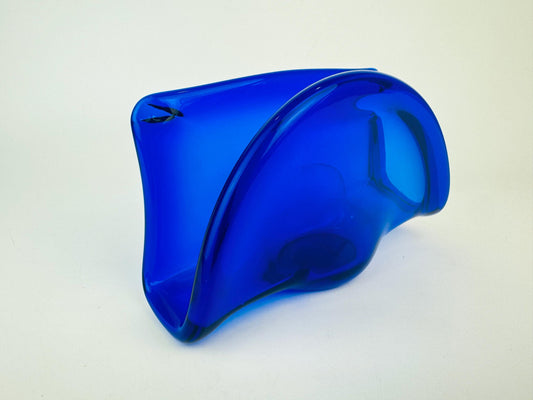 Product image for 'vintage cobalt blue art glass napkin holder hand made in italy by white cristal' (view e47347)