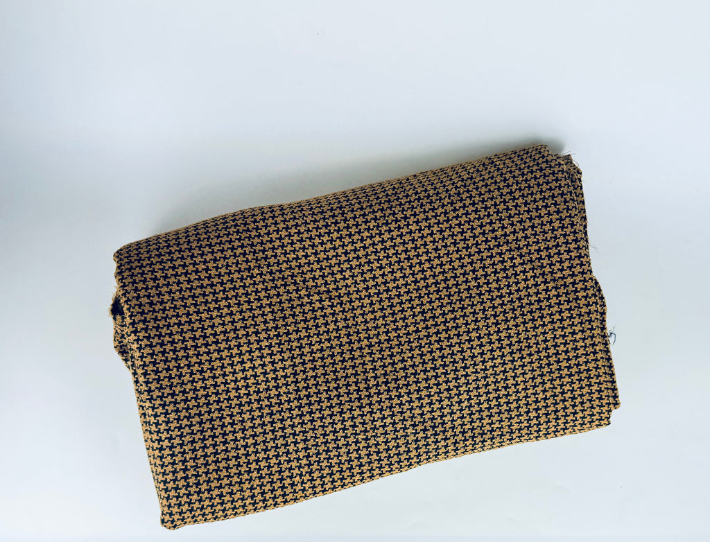 Product image for 'vintage brown black houndstooth thick woven jacquard polyester fabric 58 x 132' (view 1713dc)