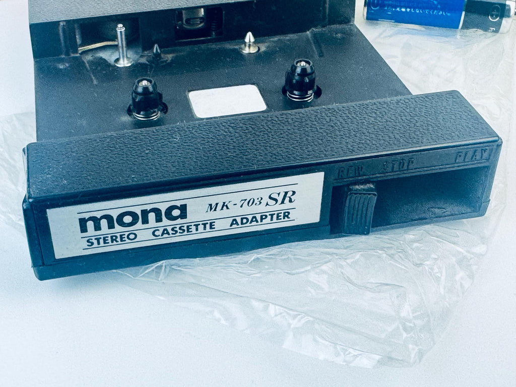 Product image for 'vintage mona mk 703sr 8 track stereo cassette adaptor' (view 77a404)