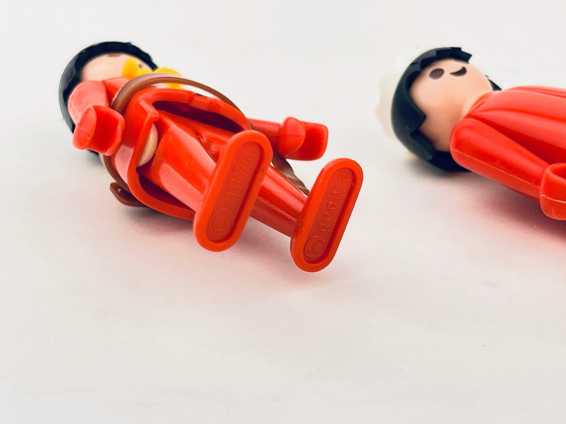 Product image for 'vintage 1974 playmobil geobra figurines timeless collectibles sold separately' (view 7e9080)