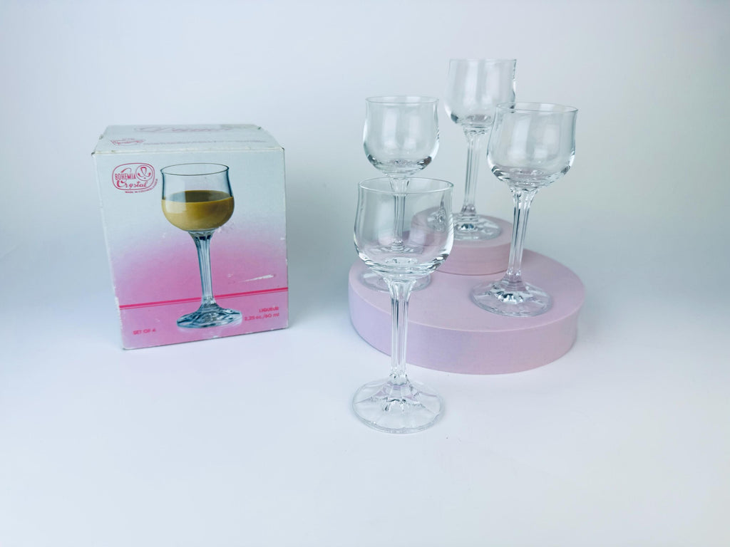Product image for 'vintage diana bohemia clear crystal liqueur glassware set of four 4 made in czechoslovakia' (view 2034b1)