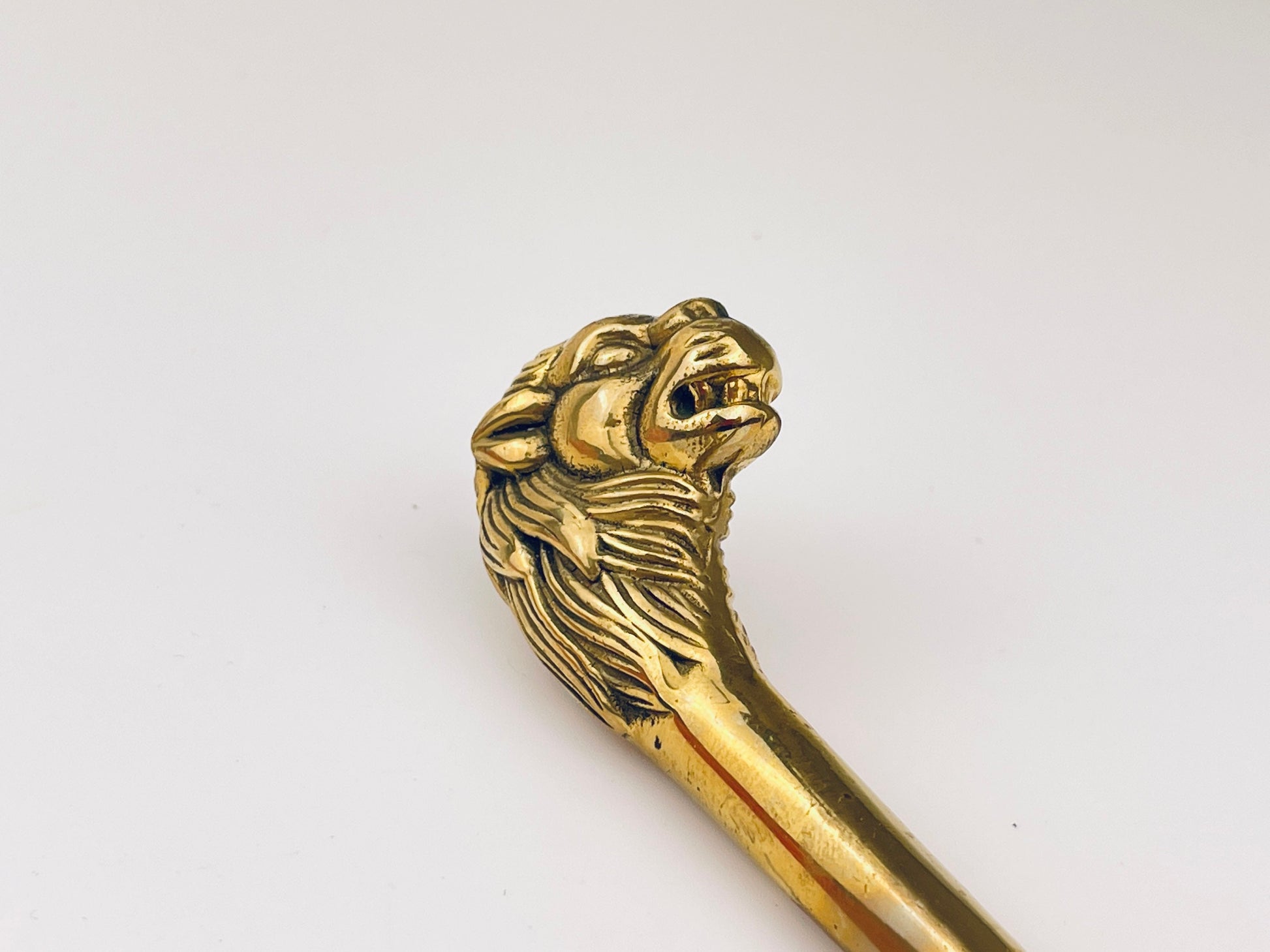 Product image for 'vintage antique deluxe solid brass lion shaver attractive aged metal patina gift for him new in box nib' (view f141b7)