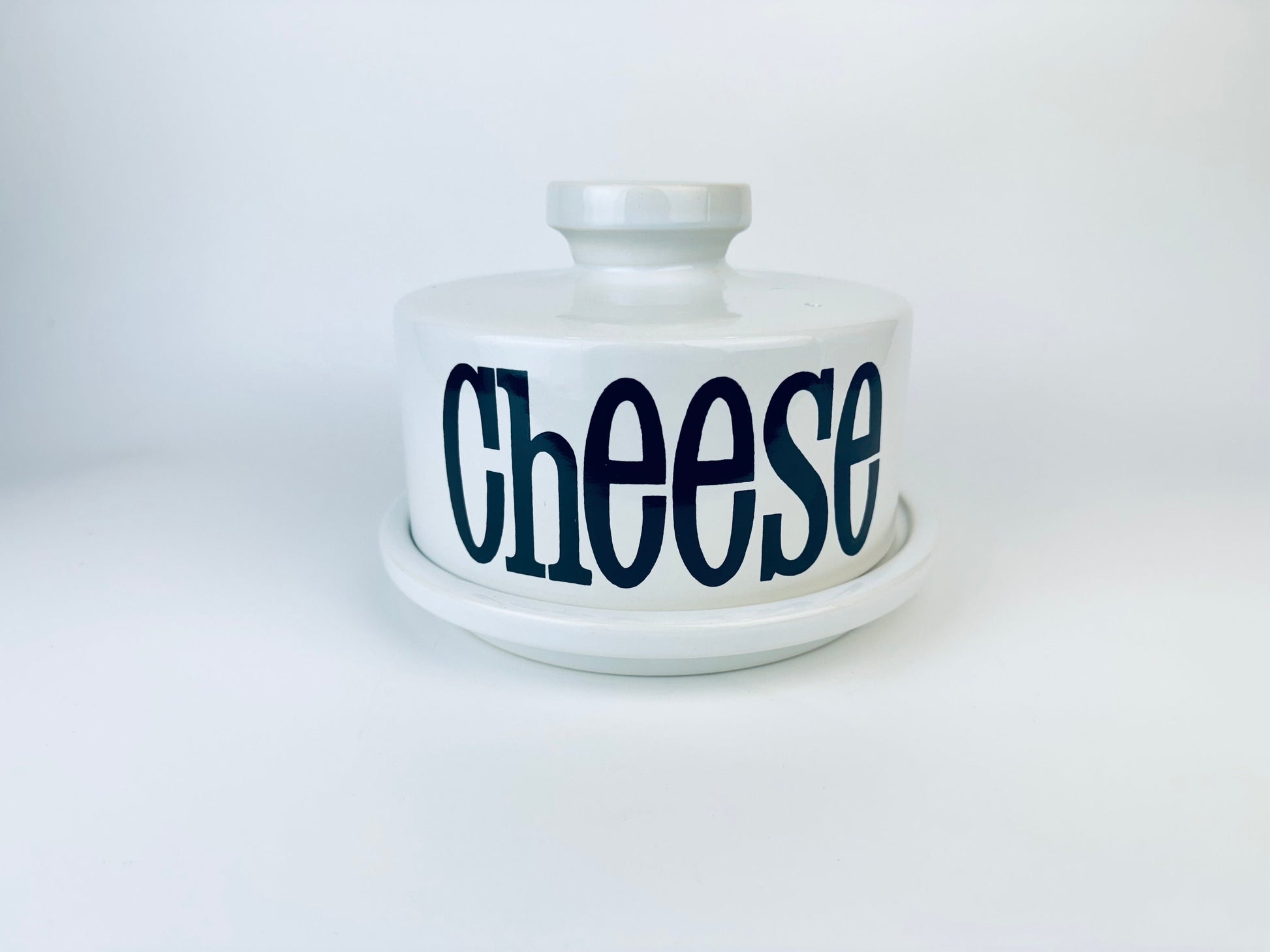 Product image for 'vintage cheese cloche dome server tg green ltd gresley church made in england by spectrum typography gift' (view fb9e12)