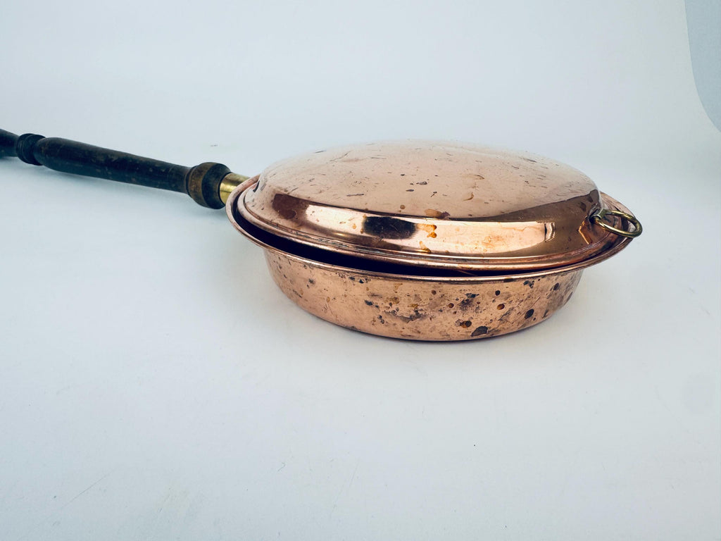 Product image for 'antique george iii copper bed warming pan turned wood handle' (view b14742)