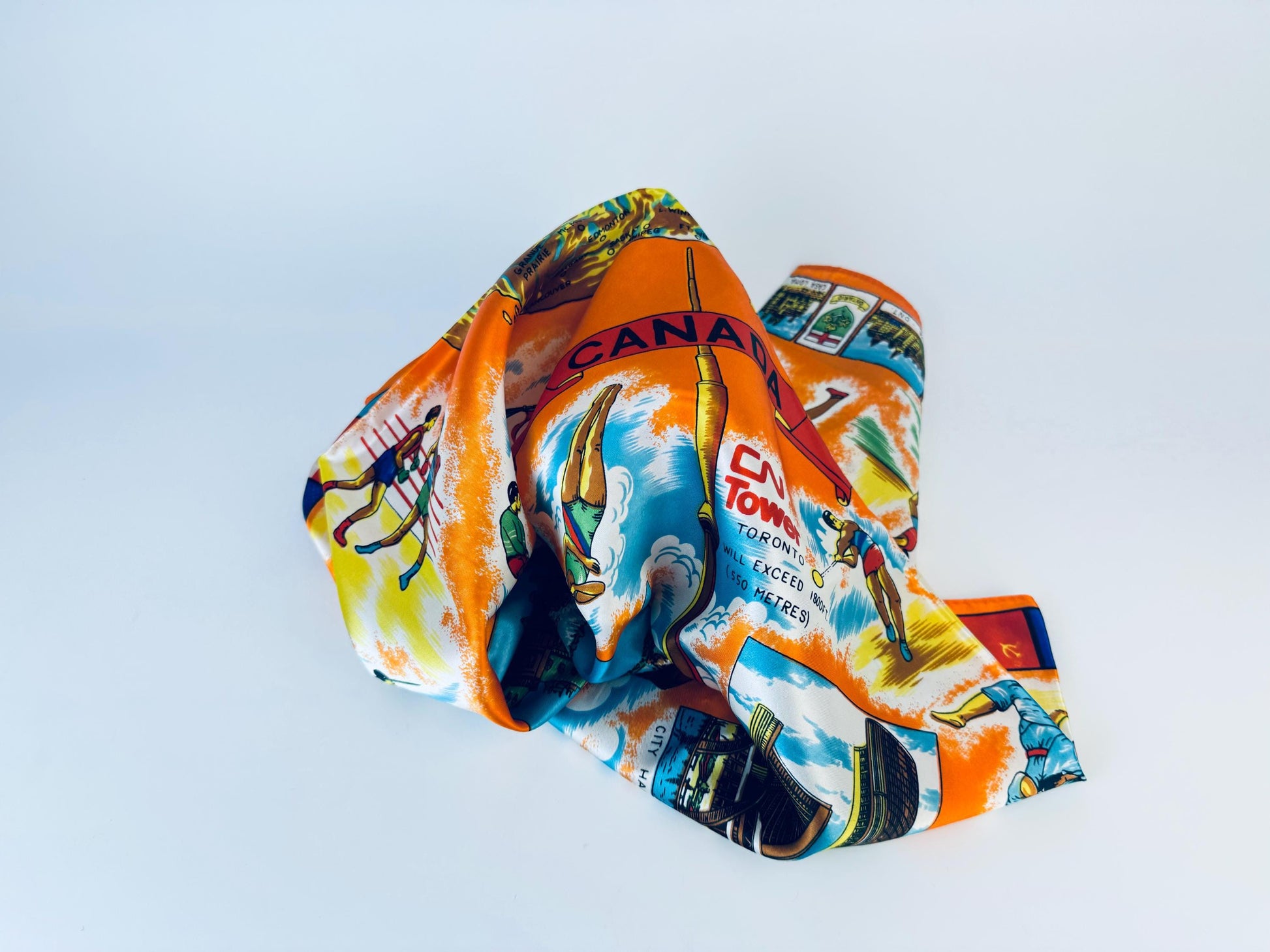 Product image for 'vintage beautiful le joli canada souvenir silk scarf table cloth canadian national exhibition toronto' (view 4c4dad)