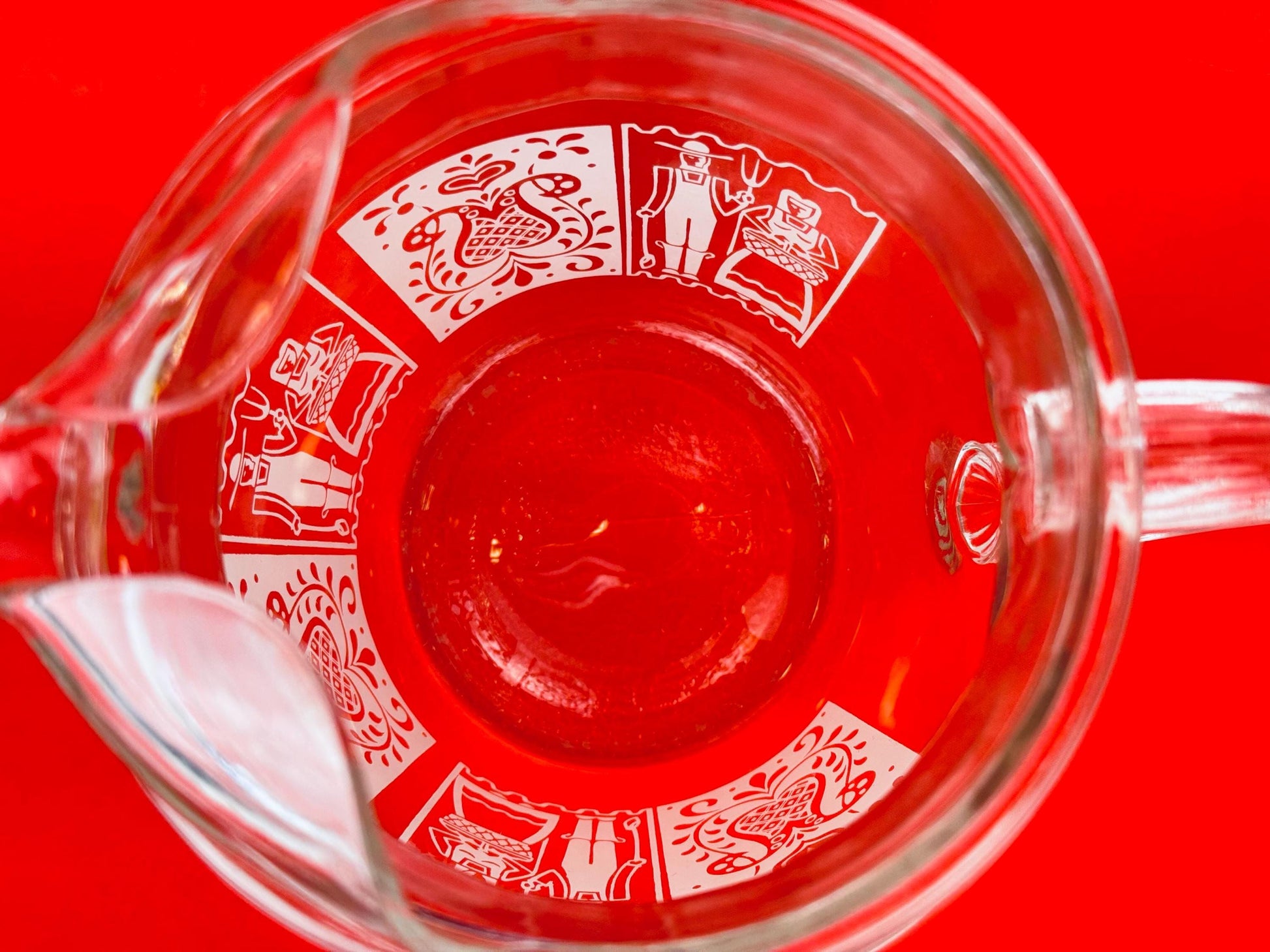 Product image for 'vintage amish butterprint water juice pitcher jug hazel atlas' (view b701ef)
