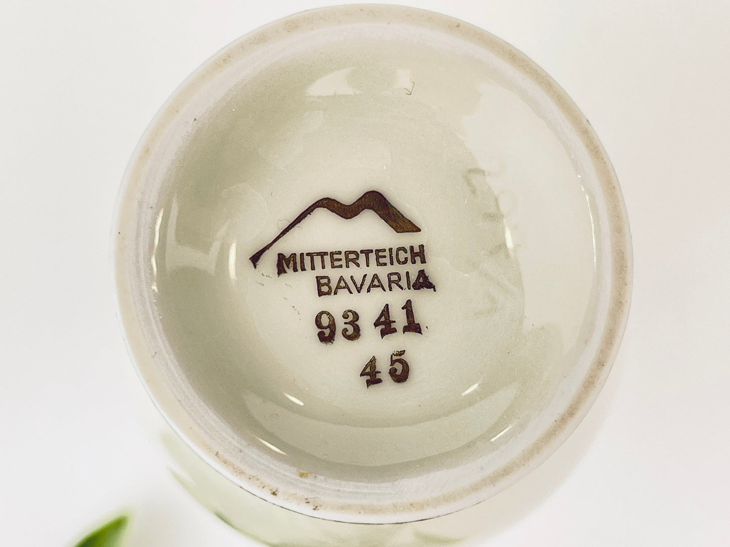 Product image for 'vintage mitterteich bavaria ivory gold vase' (view 5f50d1)