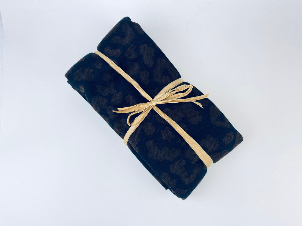 Product image for 'vintage eatons navy brown acrylic fabric animal print 46 x 64' (view 95c42d)