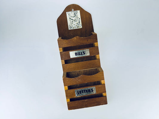 Product image for 'vintage wooden wall mounted letter bills wall storage office decor storage made in canada' (view 526dce)