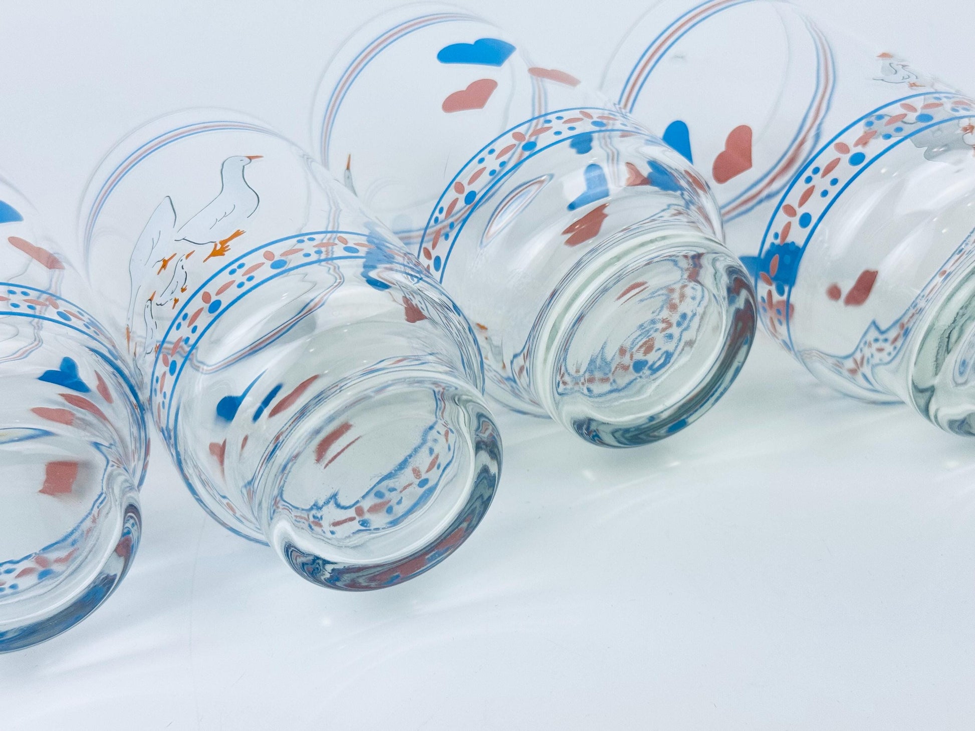 Product image for 'vintage arcopal hearts n geese glasses set of 4 french country charm' (view 476fcc)