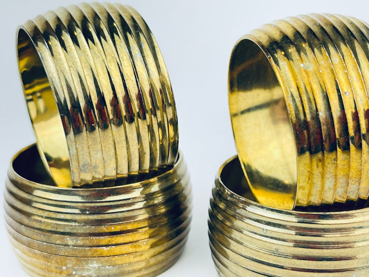 Product image for 'vintage striped brass napkin ring holders set of four 4' (view 082a92)
