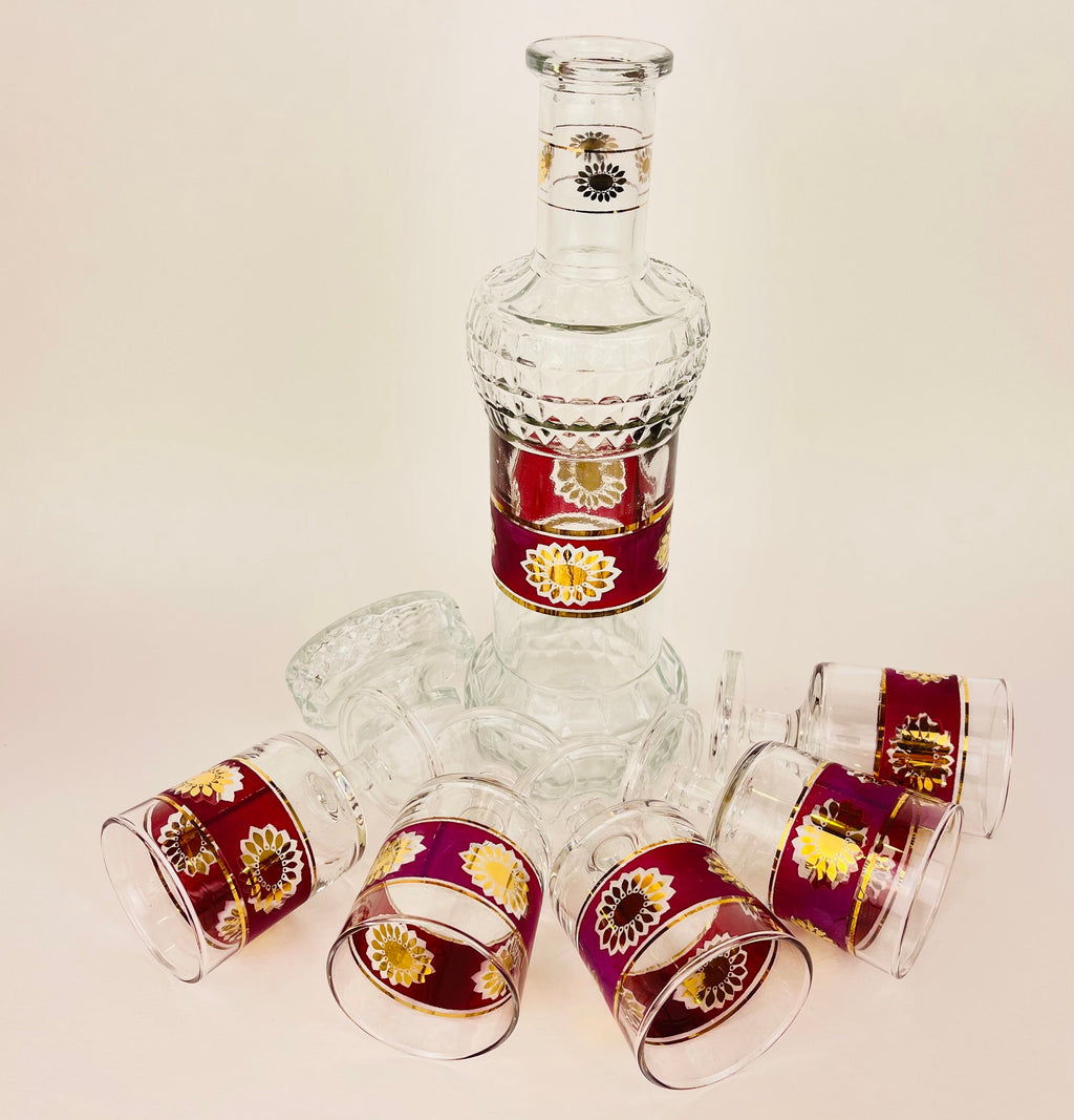 Product image for 'vintage luminarc aperitif decanter set 5 purple sunburst glasses decanter french barware' (view a0bd2e)