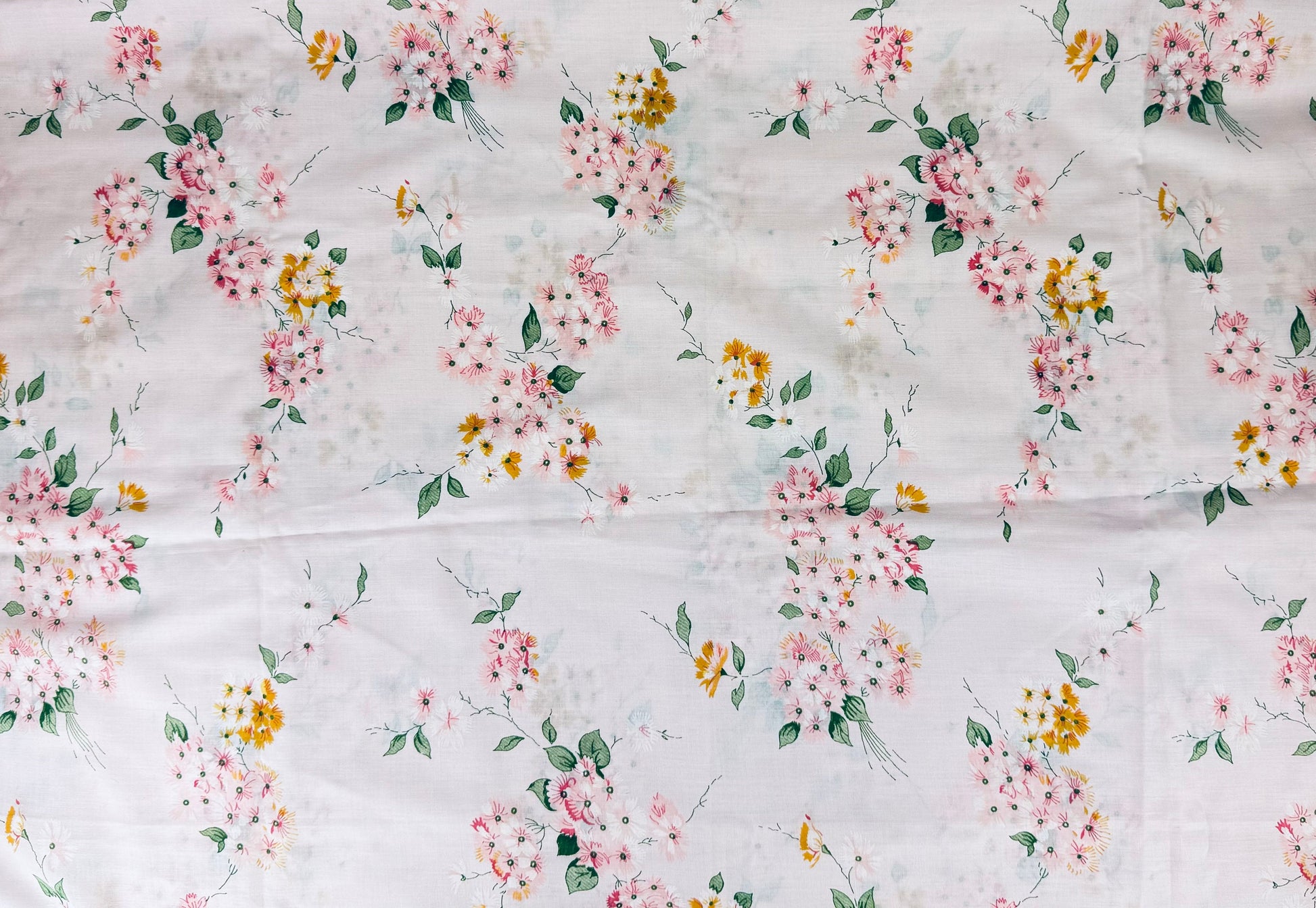 Product image for 'vintage light pink floral semi sheer cotton fabric 44 x 74' (view cc2259)