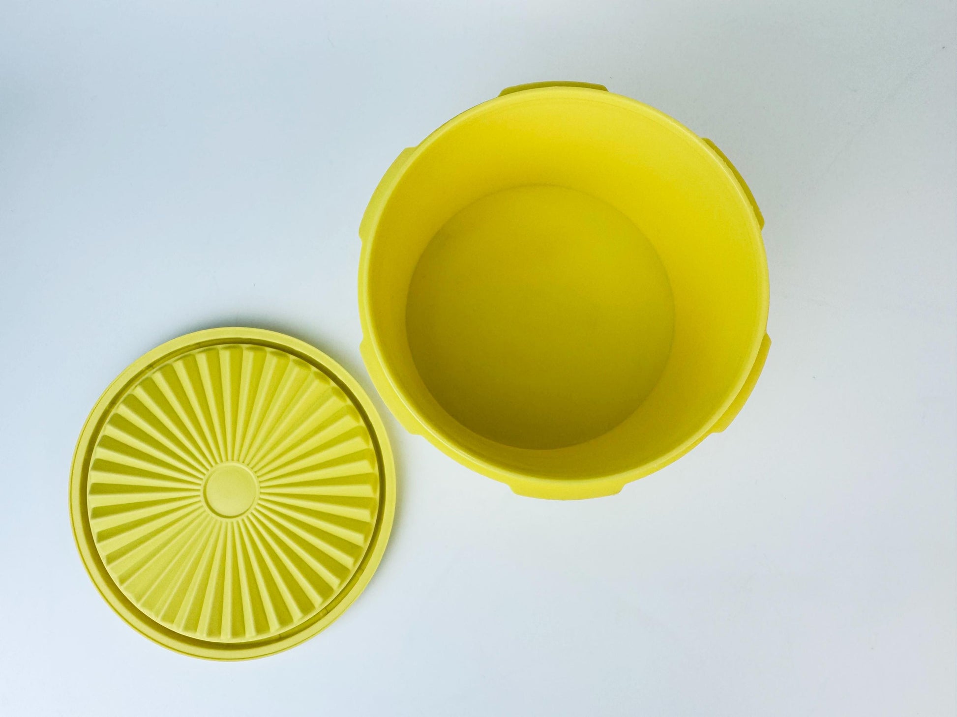 Product image for 'vintage yellow plastic tupperware servalier countertop container instant touch lid scroll pattern made in canada' (view ffcece)