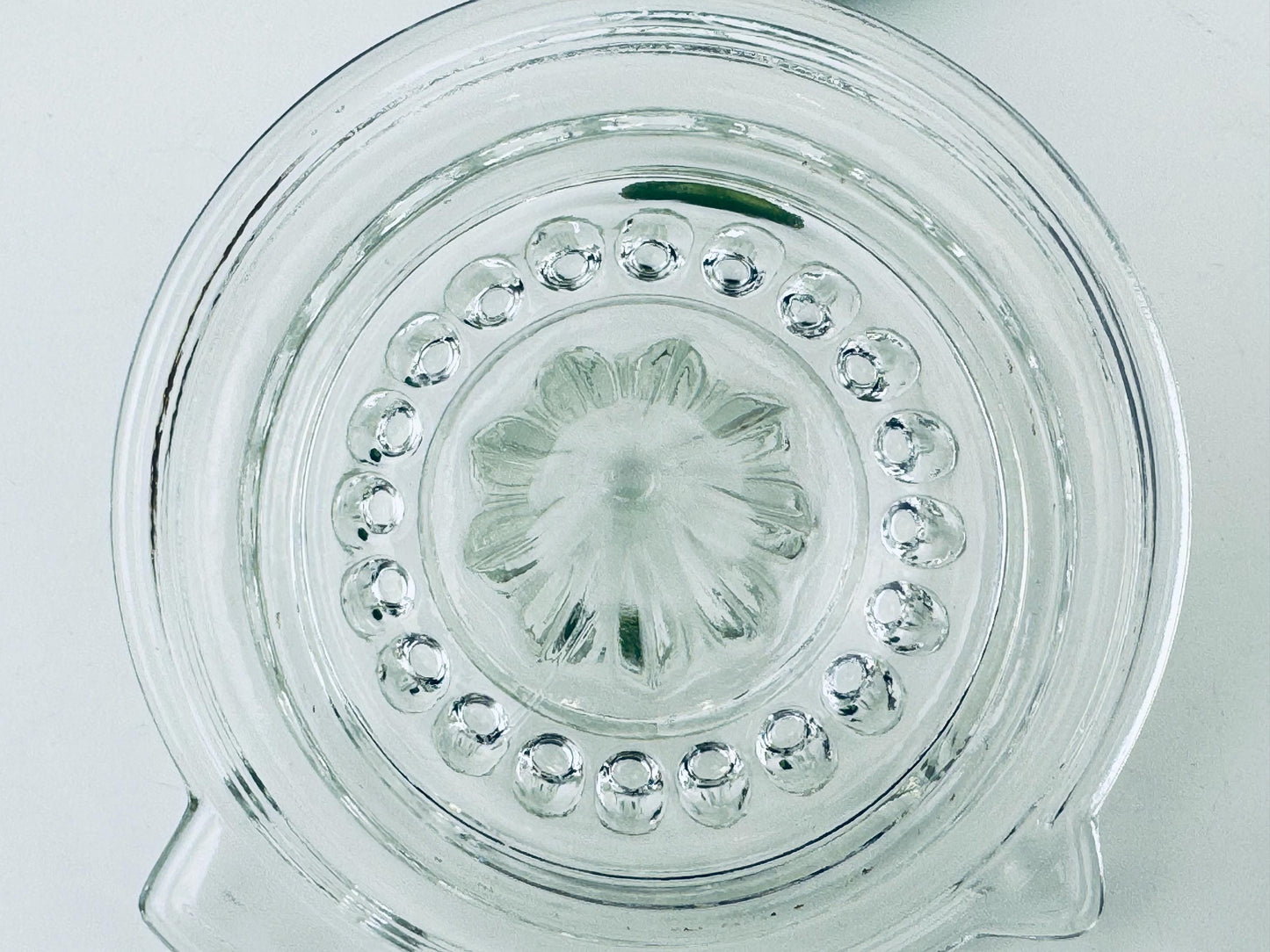 Product image for 'vintage ribbed clear glass orange citrus juicer reamer' (view 0ada87)