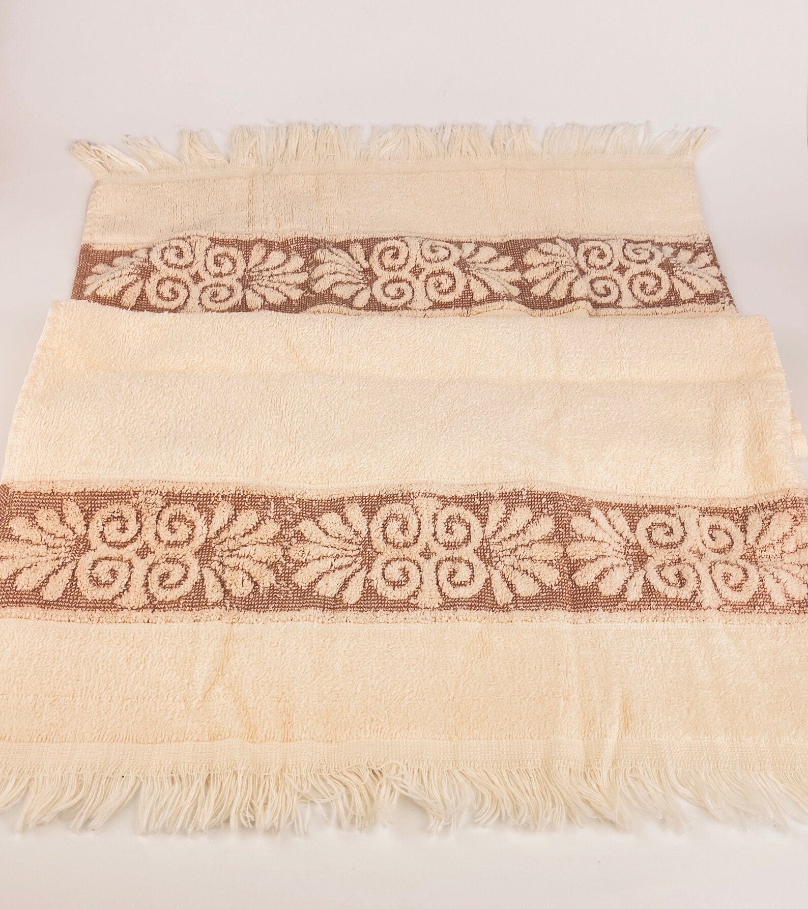 Product image for 'vintage hand fringe towel cannon monticello made in usa cotton polyester blend sold separately' (view 6e2a3a)