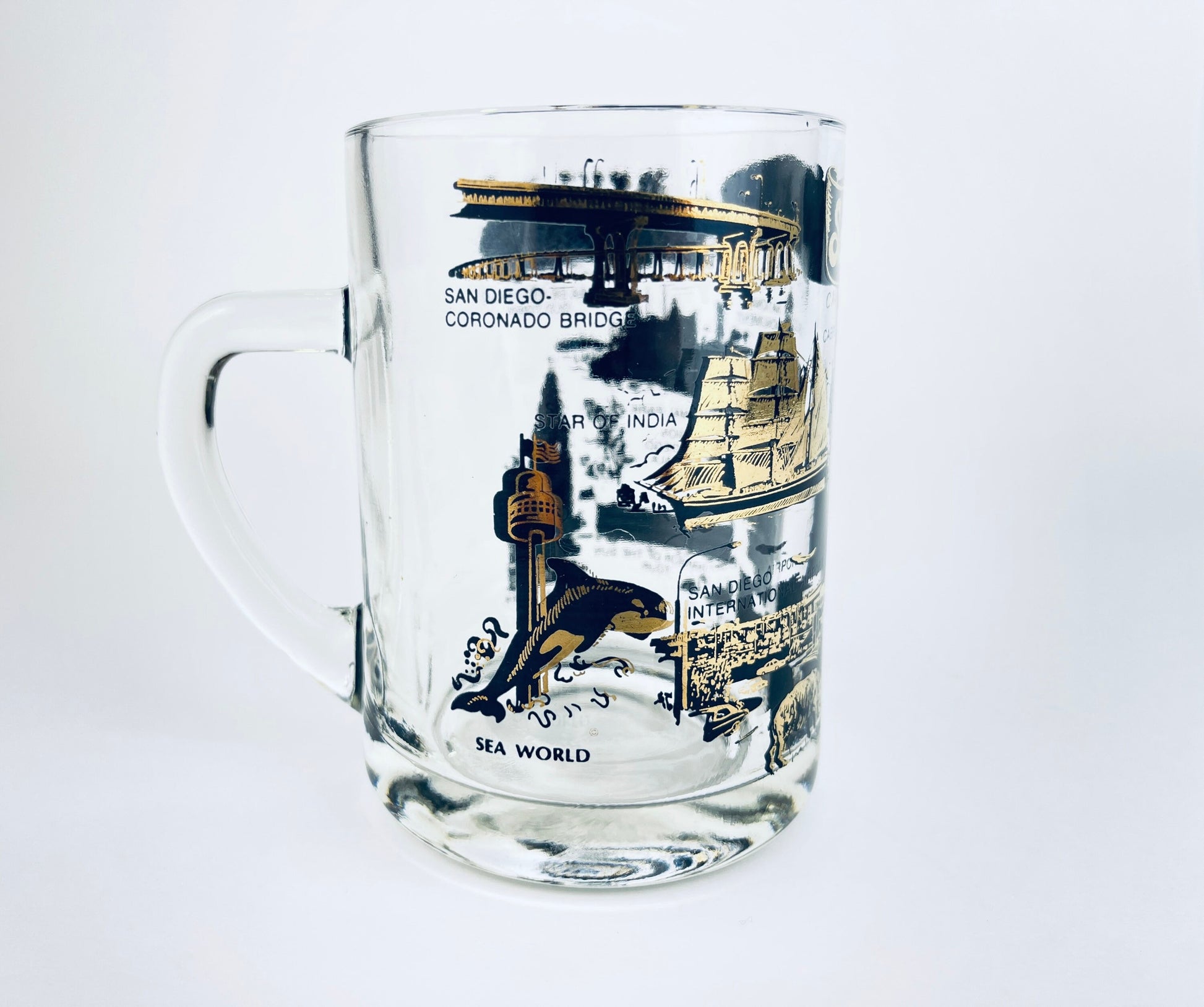 Product image for 'vintage san diego glass mug mid century california souvenir with heavy base' (view 7172e7)