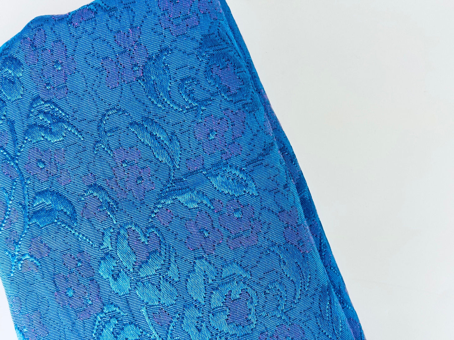 Product image for 'vintage shinny blue pink grandma couch upholstery fabric 40 x 53' (view f0b8fa)