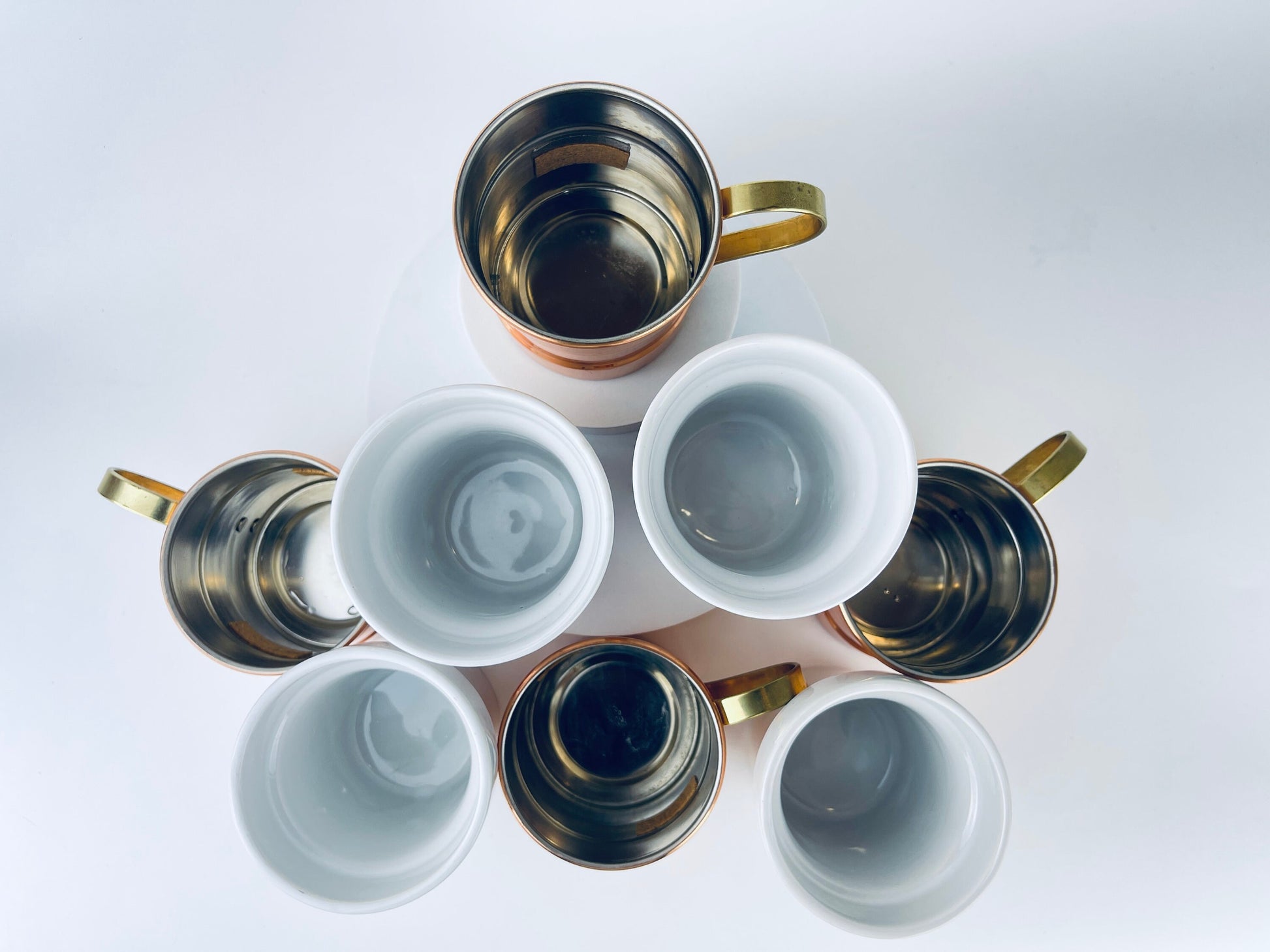Product image for 'vintage baker hart stuart ceramic hot toddy mug glasses removable copper brass holder set of four 4 attractive aged brass patina' (view 793d19)